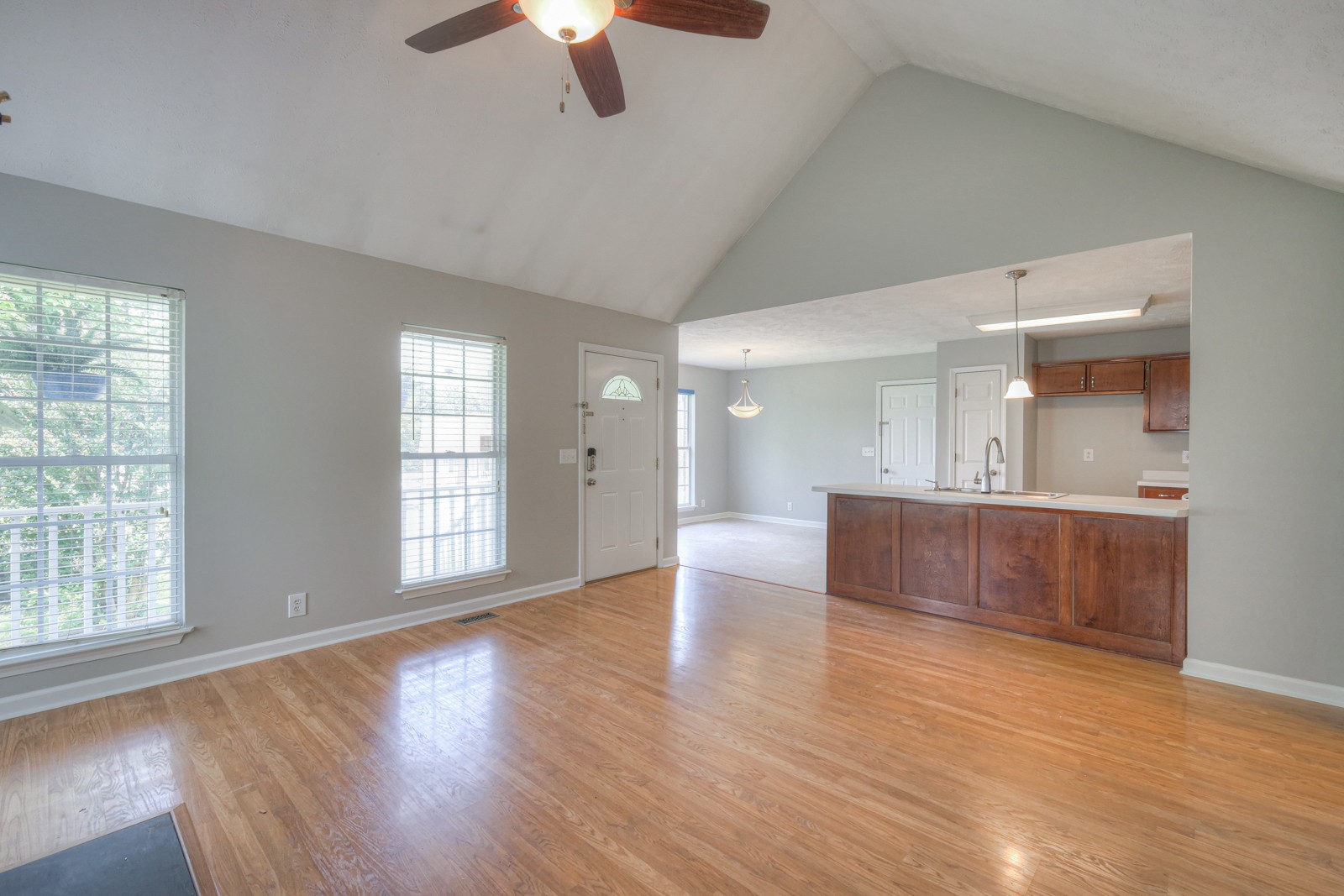 840 Stone Hedge Ct