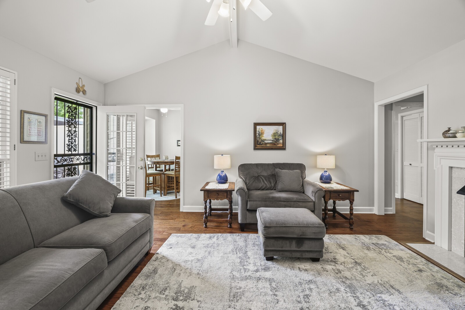 8706 Sawyer Brown Rd