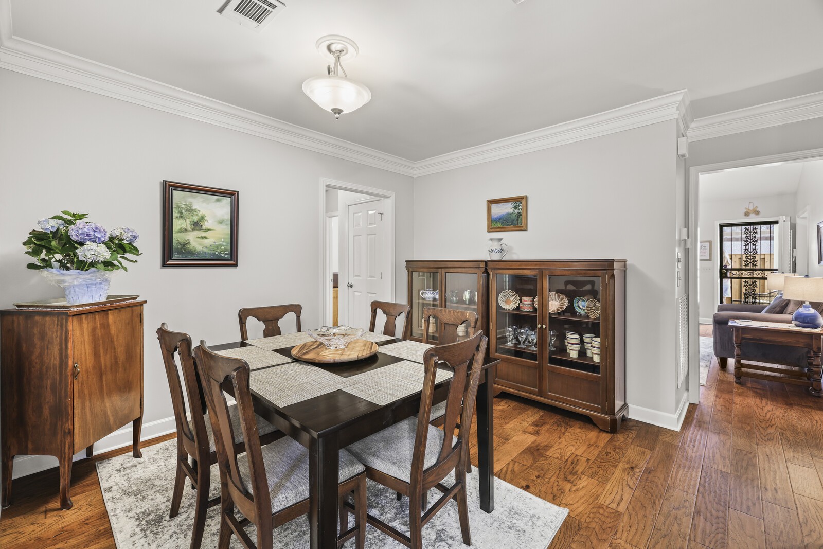 8706 Sawyer Brown Rd