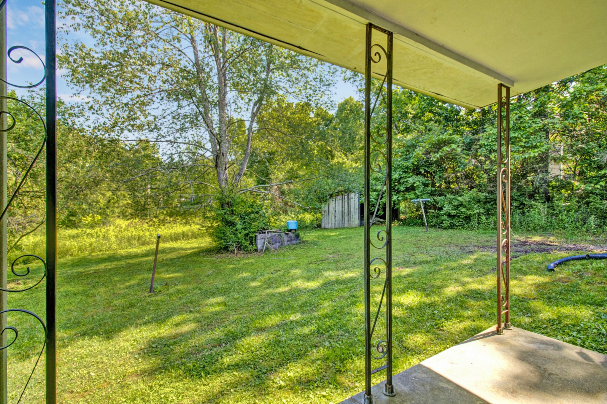 818 Old Poplar Cove Rd