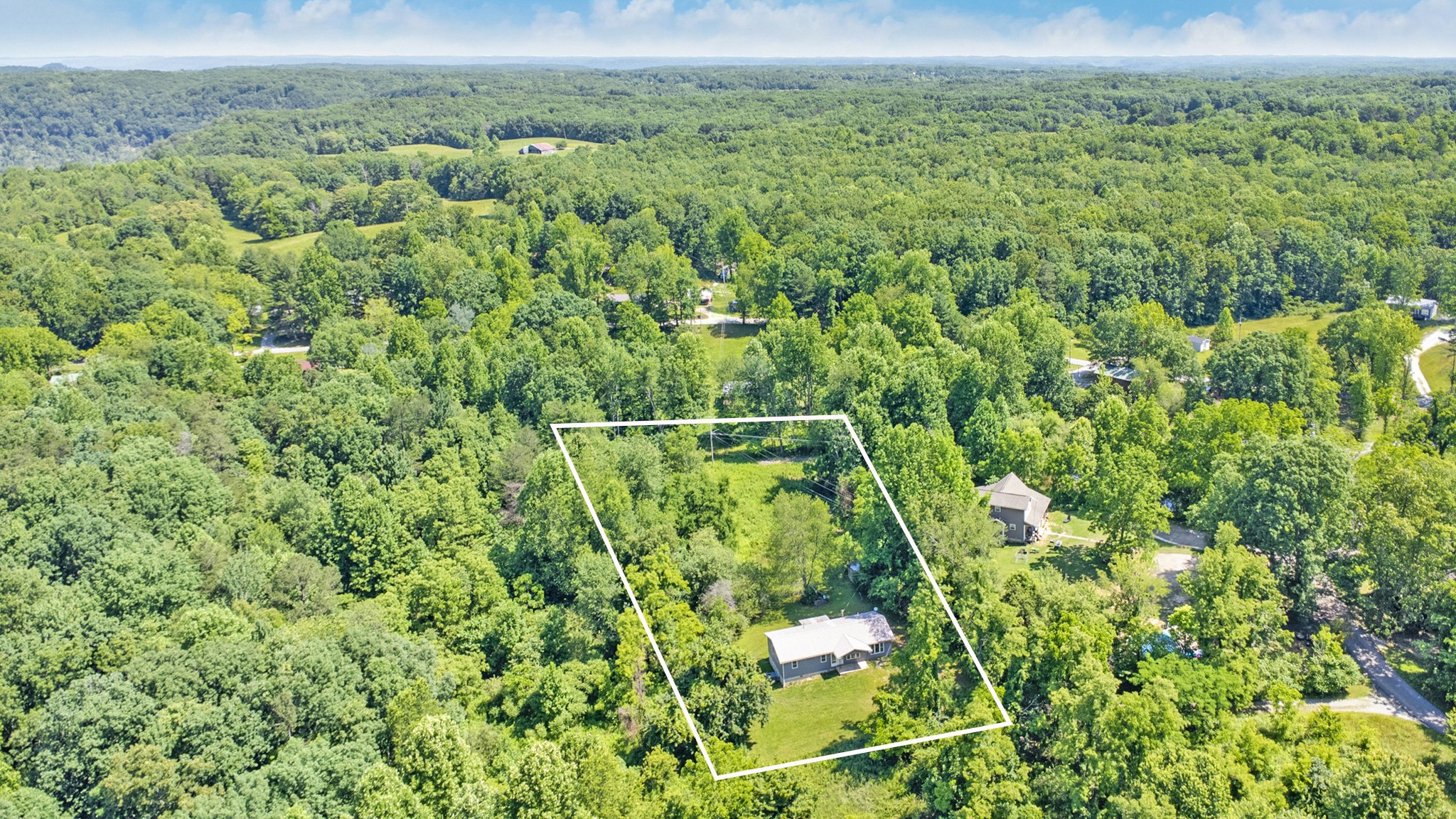 818 Old Poplar Cove Rd