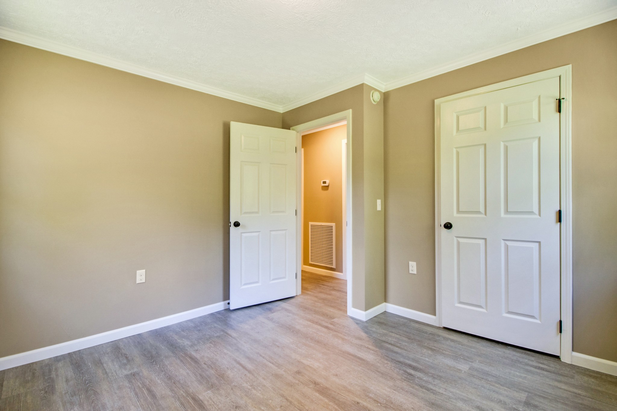 818 Old Poplar Cove Rd