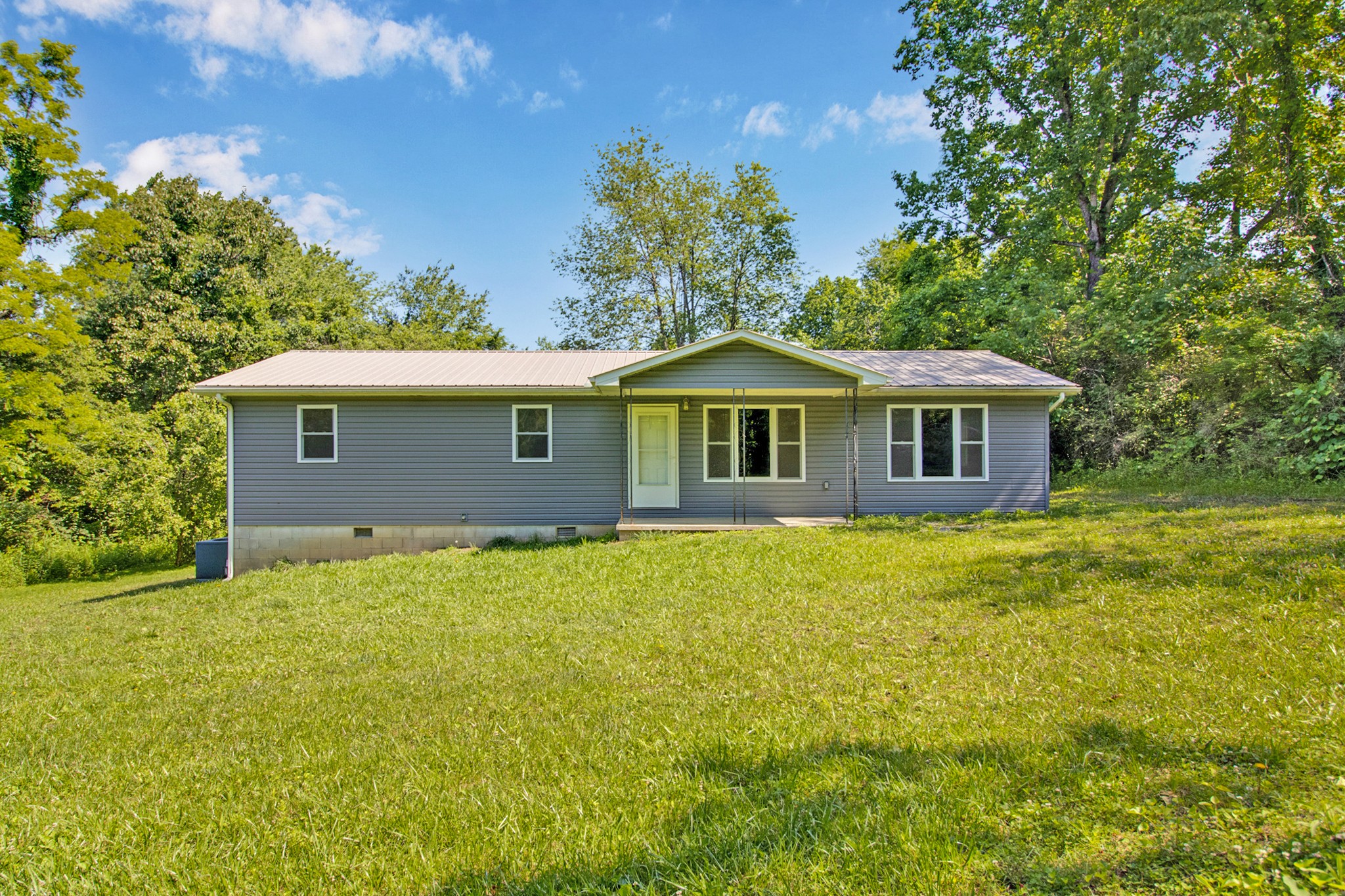 818 Old Poplar Cove Rd