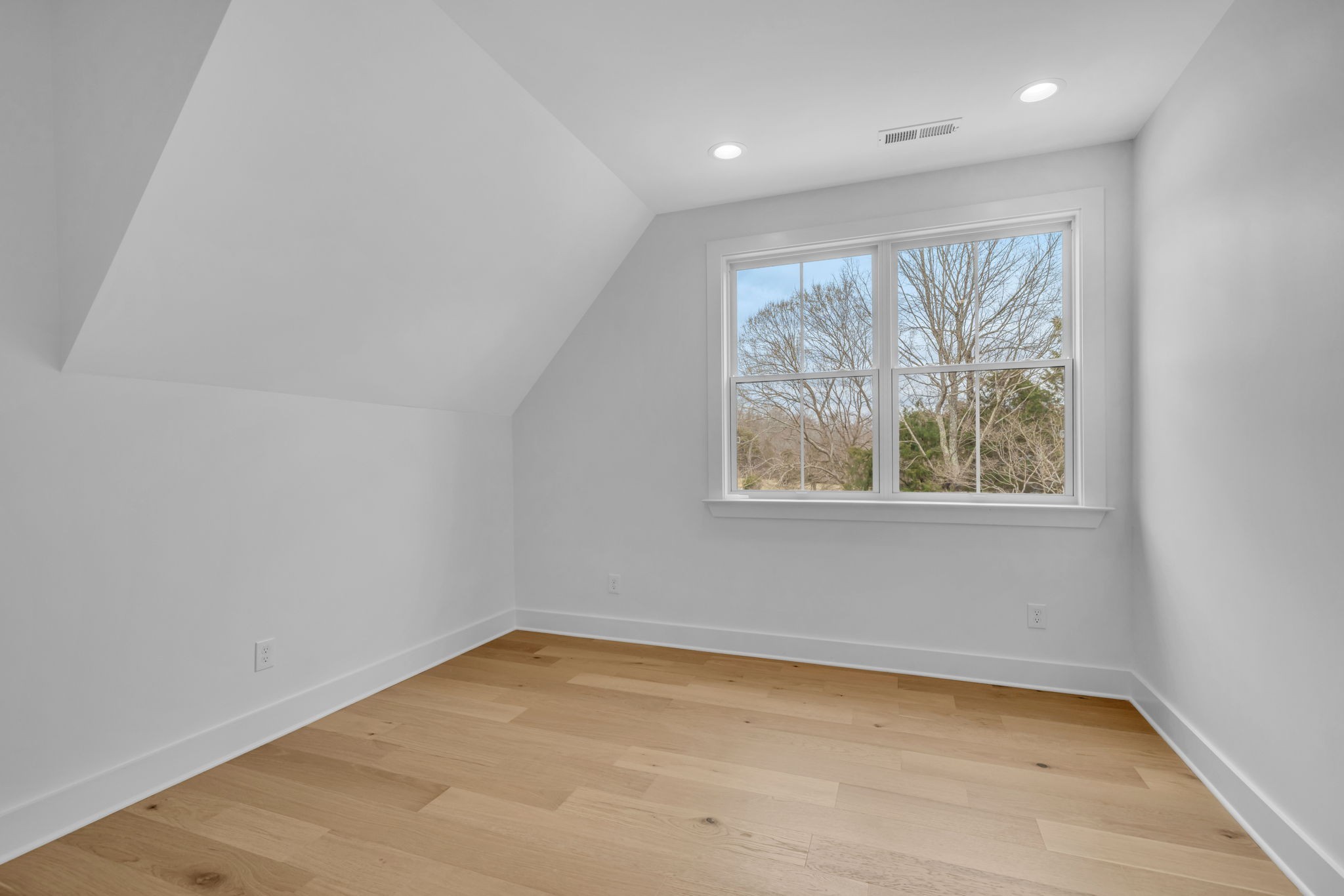 1646 Deal Rd