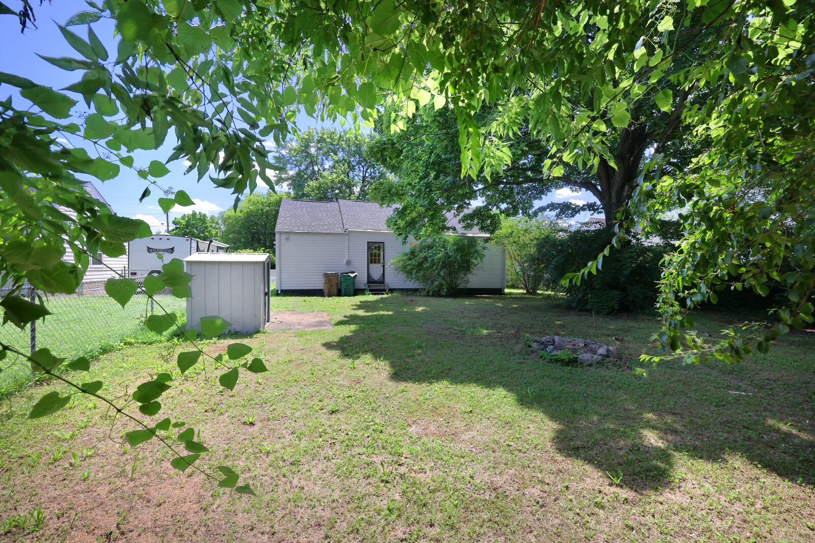647 Cheryl Ave