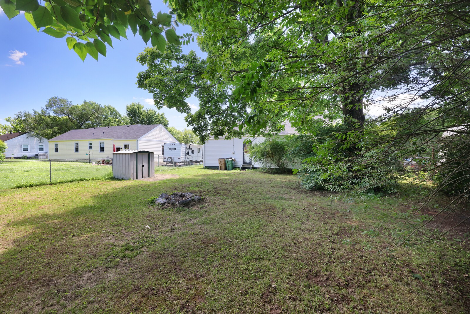 647 Cheryl Ave