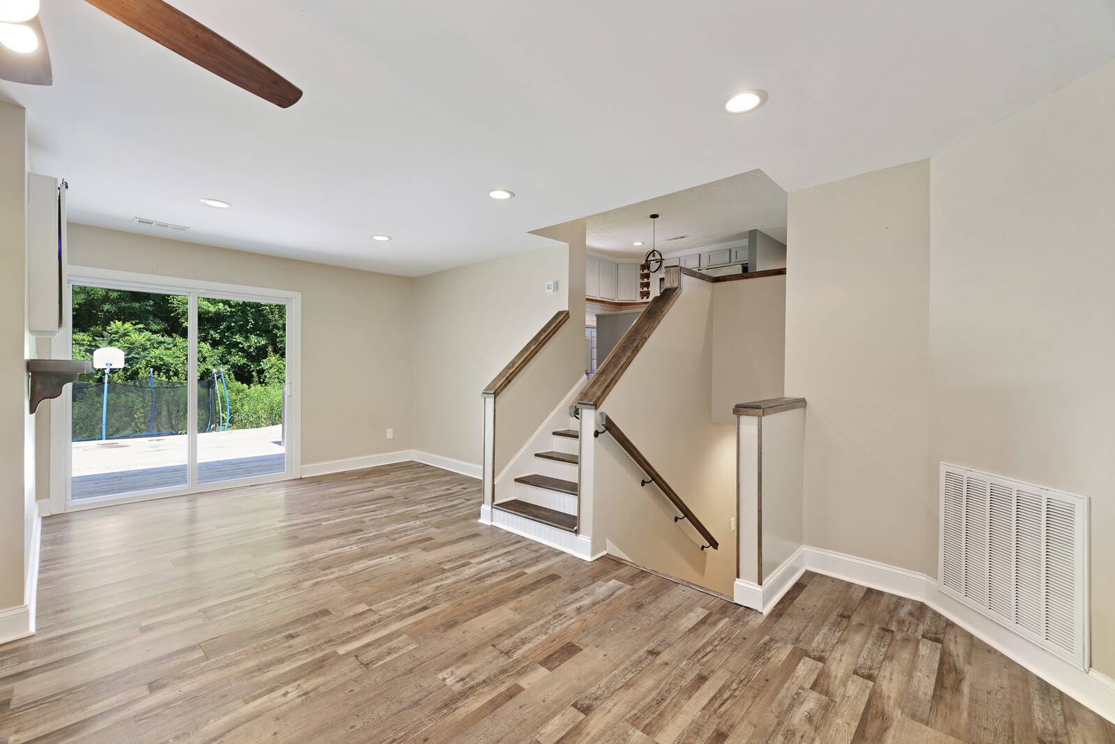 286 Dorris Rd