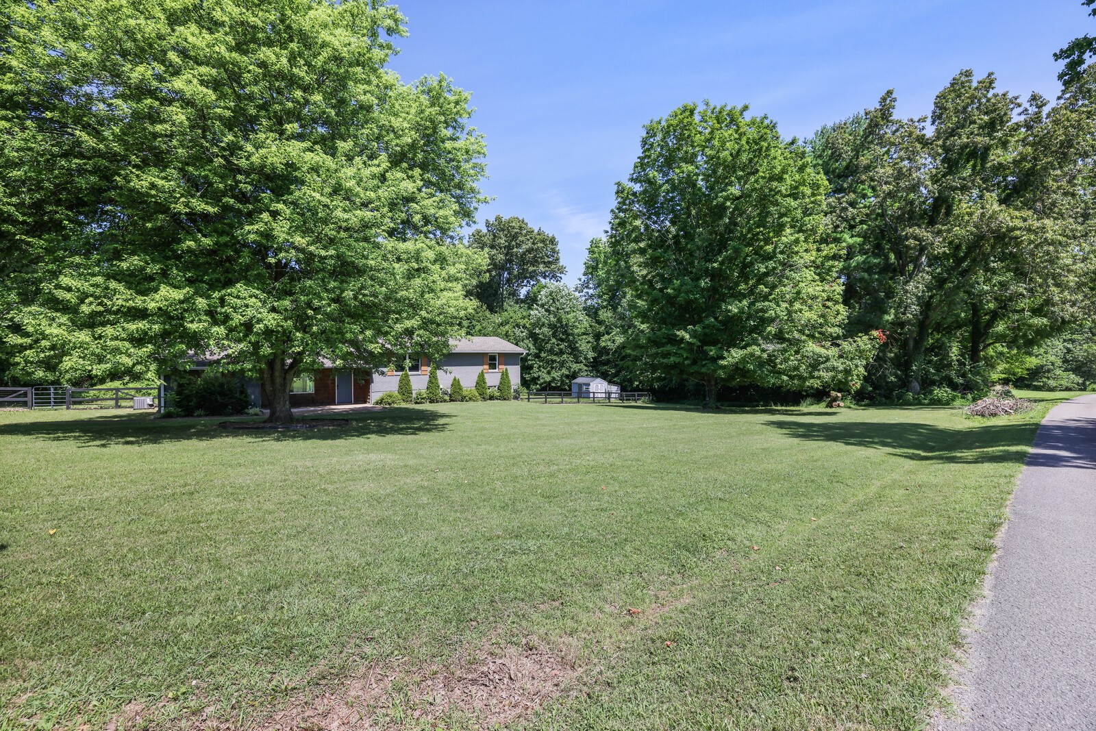 286 Dorris Rd