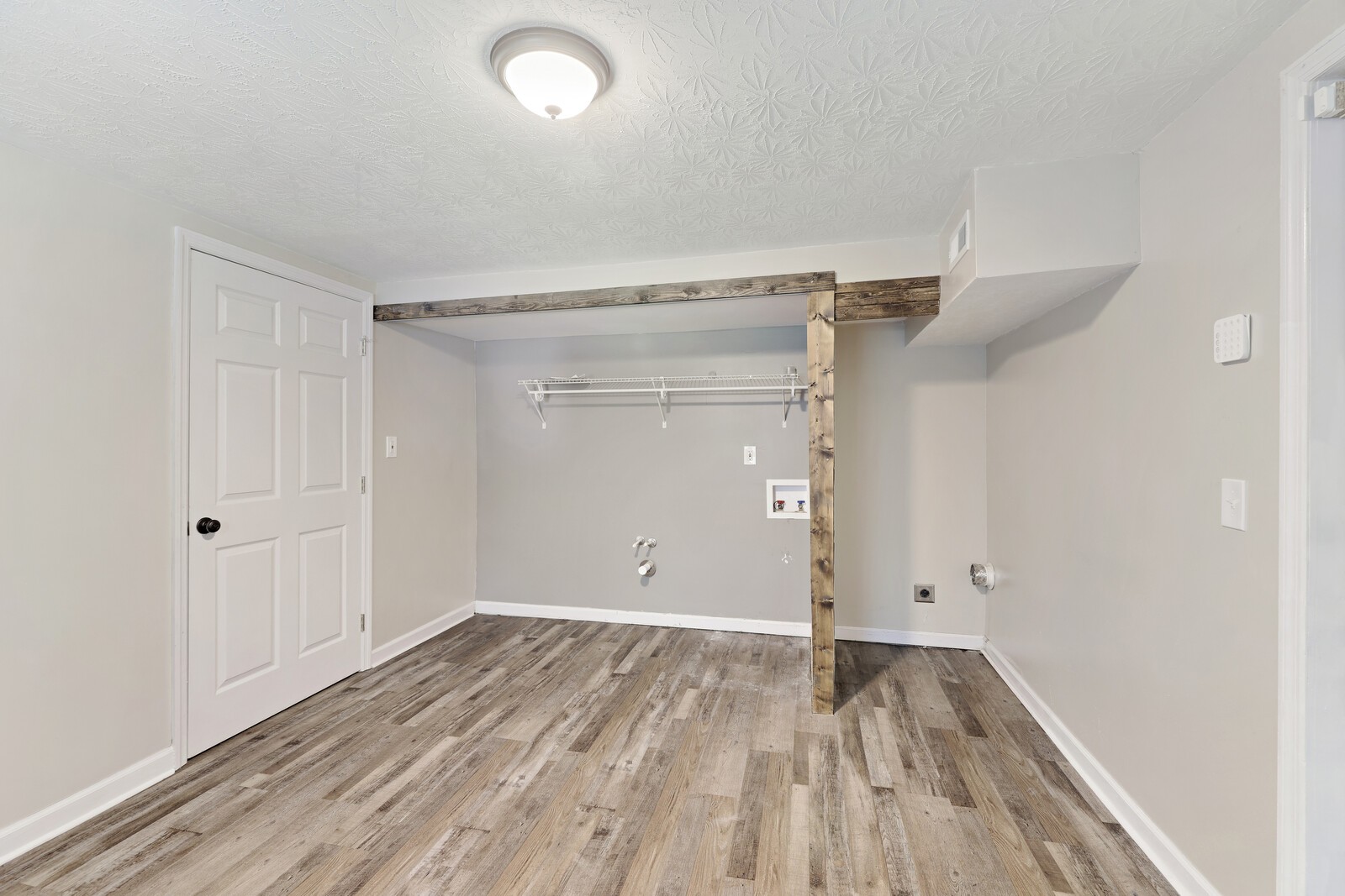 286 Dorris Rd