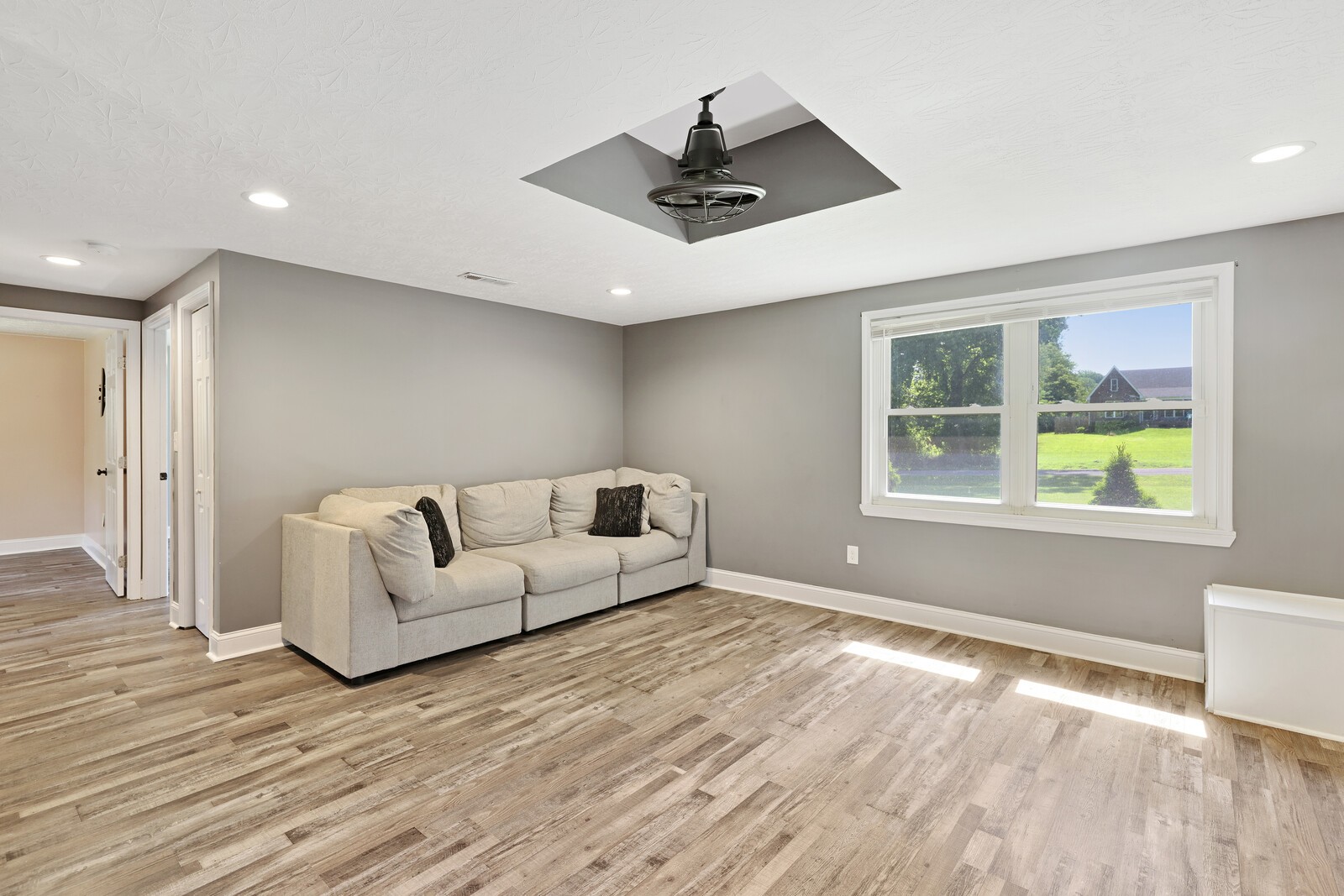 286 Dorris Rd