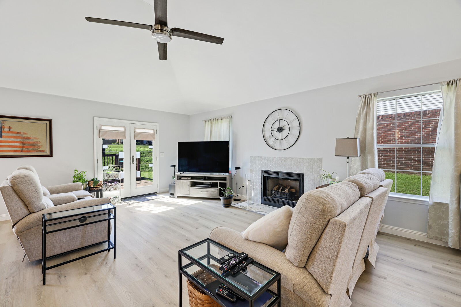 2801 Meadow Gln