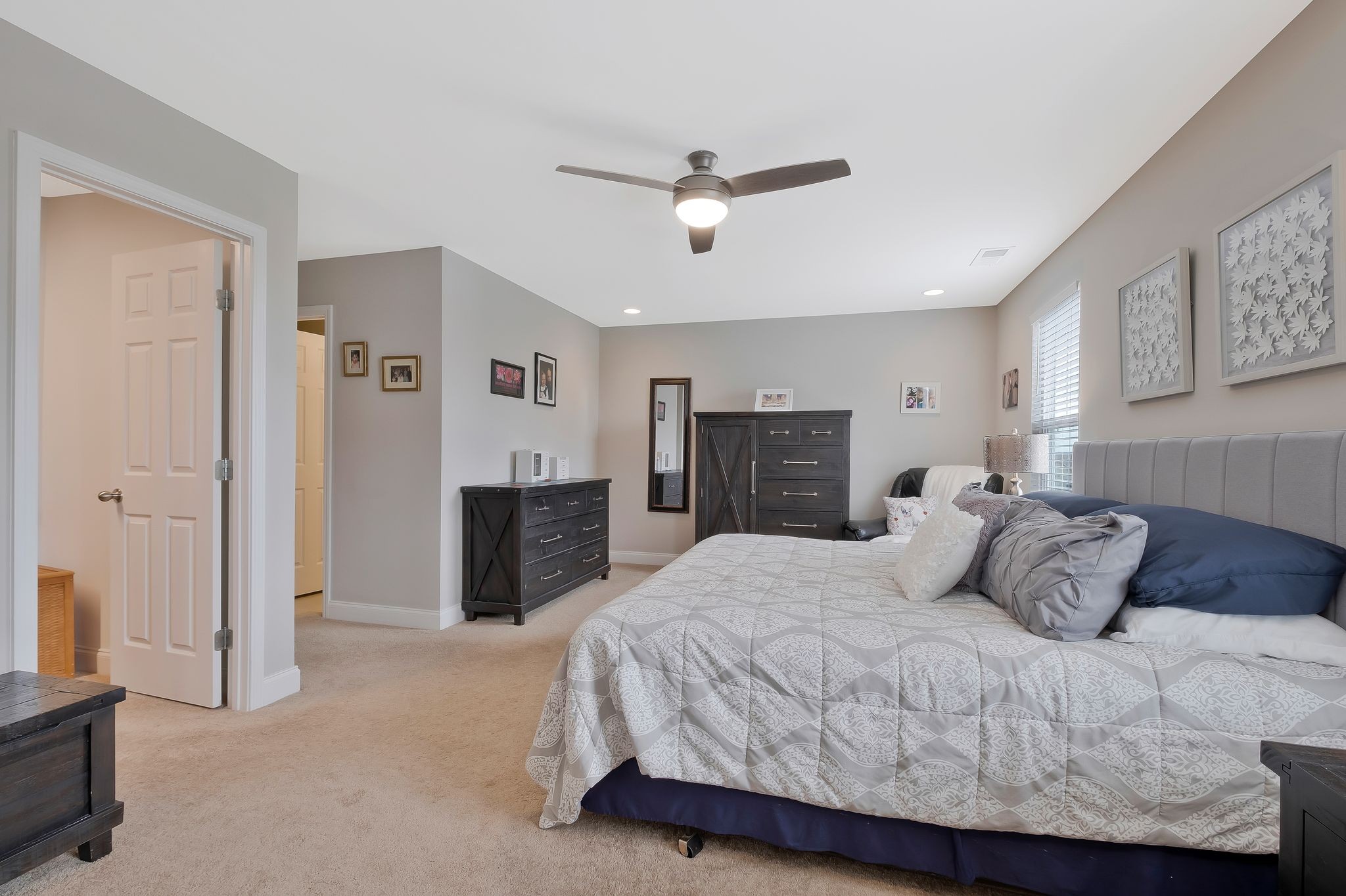 978 Cherry Grove Dr