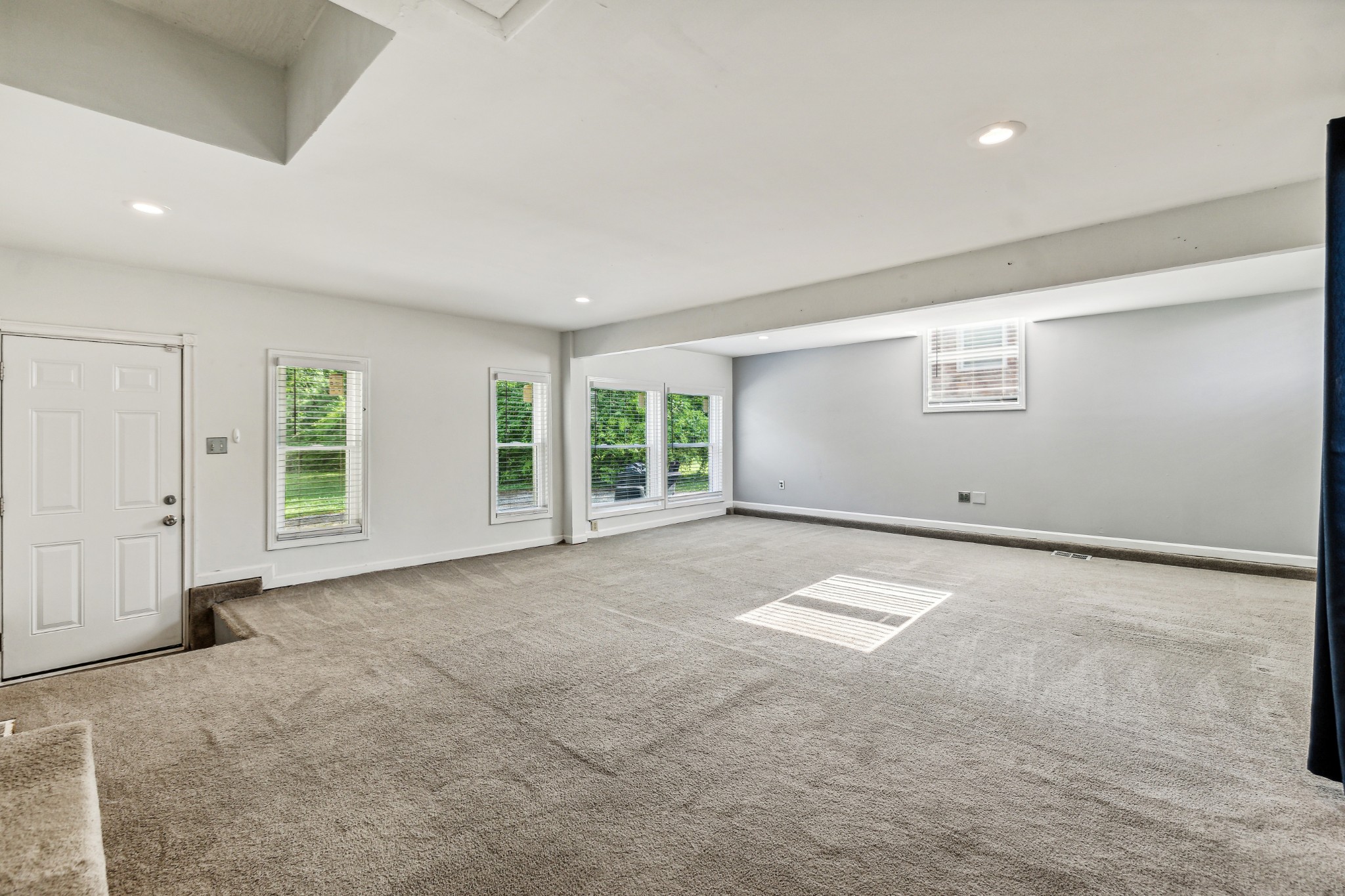 108 Dorris Dr