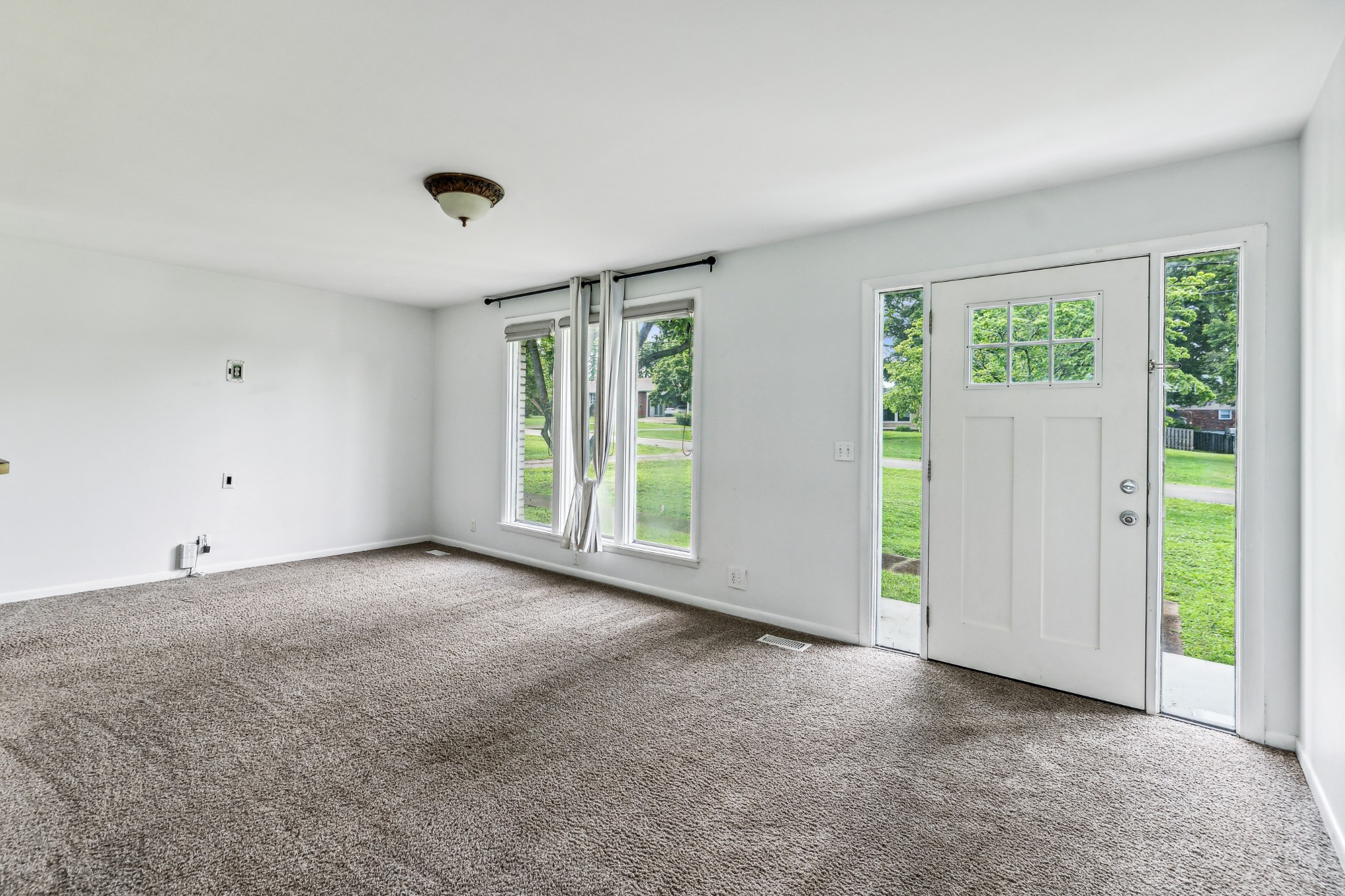 108 Dorris Dr