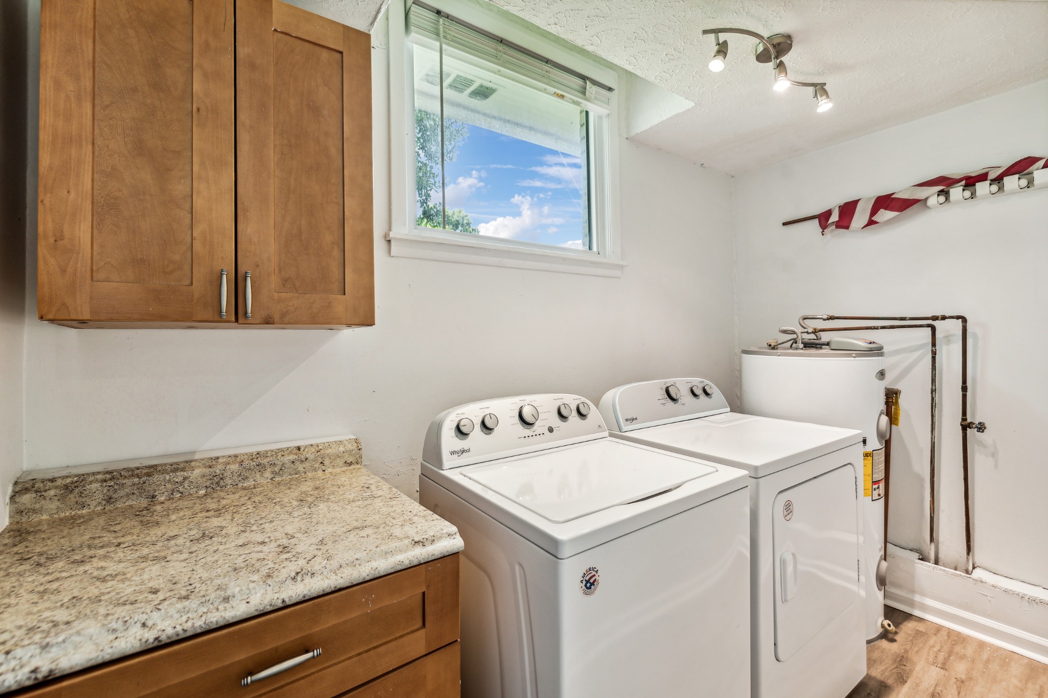 108 Dorris Dr