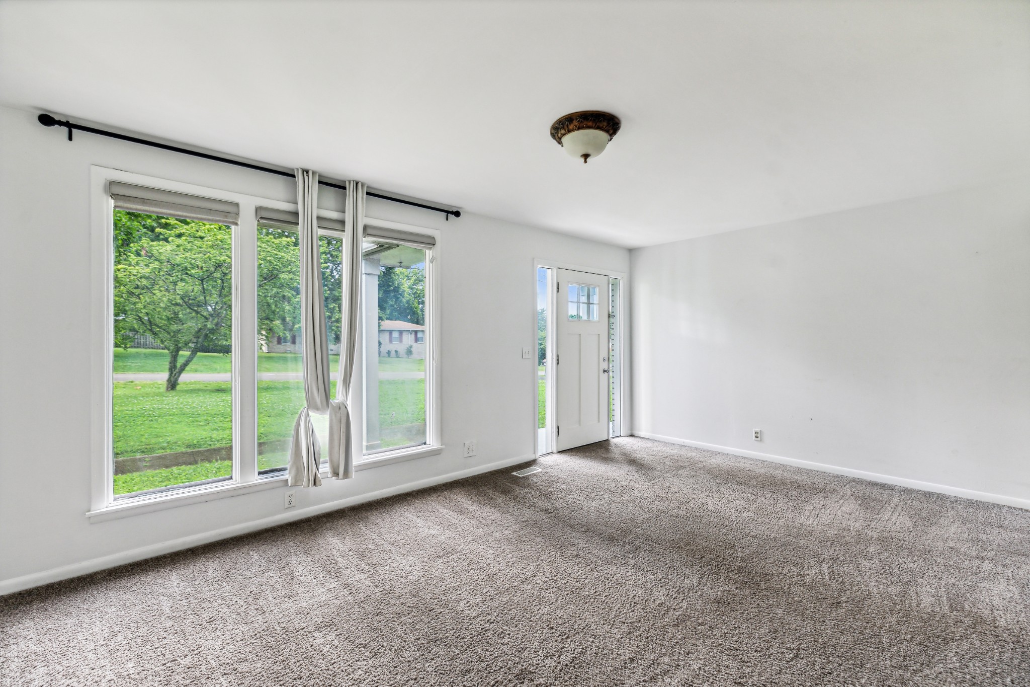 108 Dorris Dr