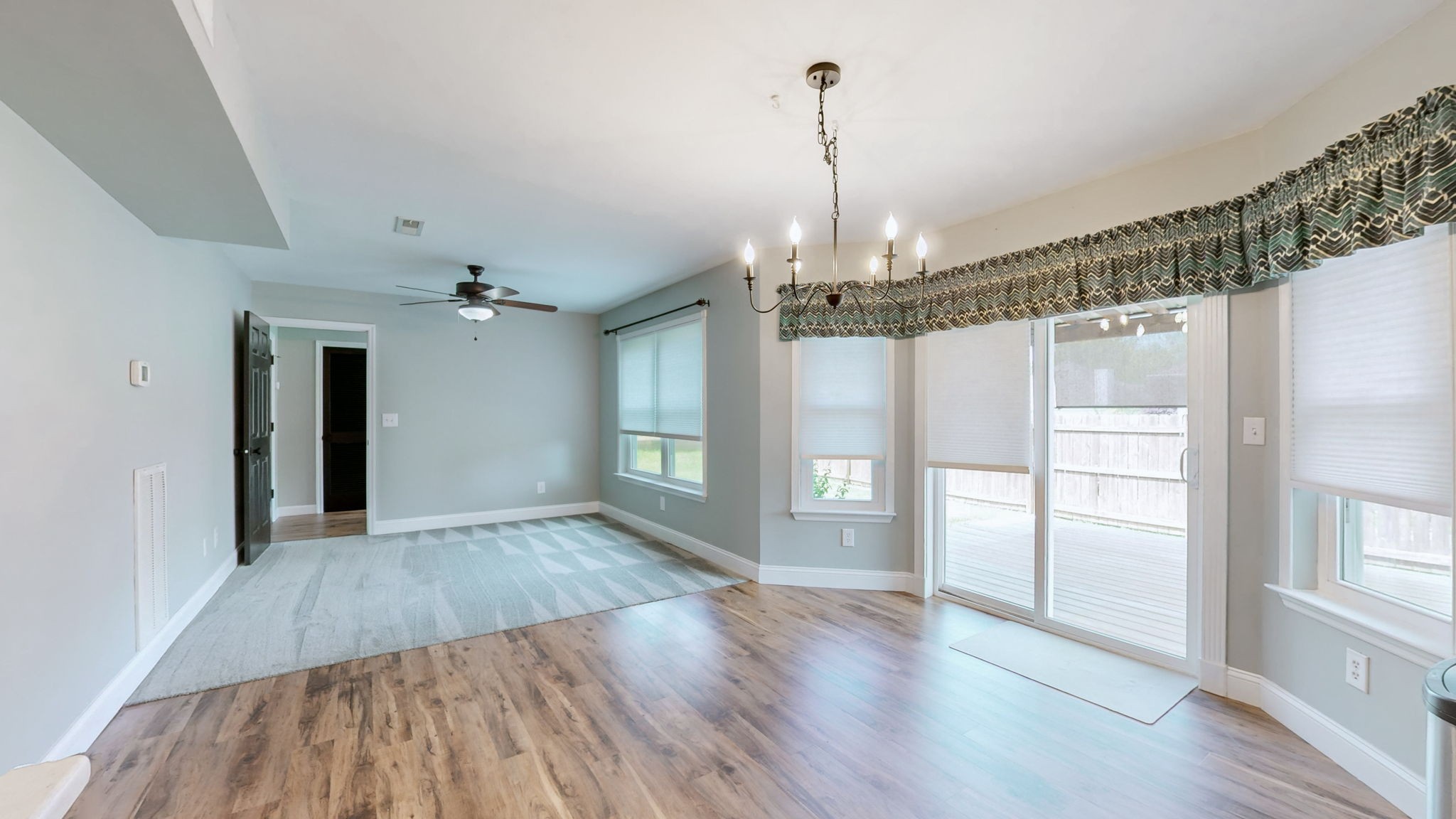2301 Lance Ln