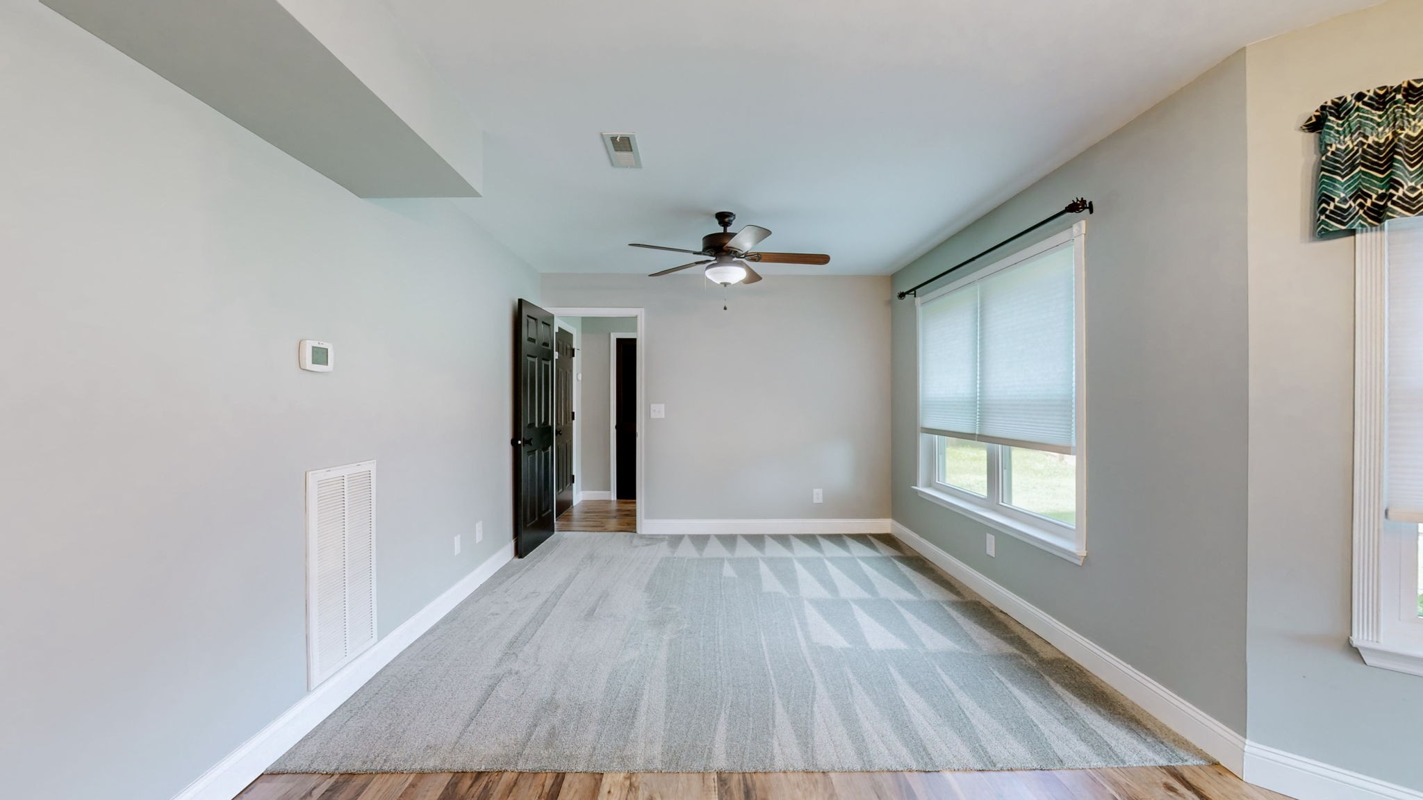 2301 Lance Ln