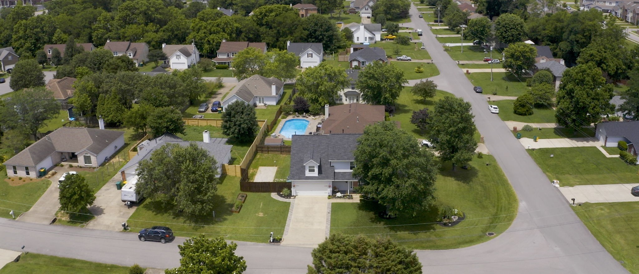 2301 Lance Ln