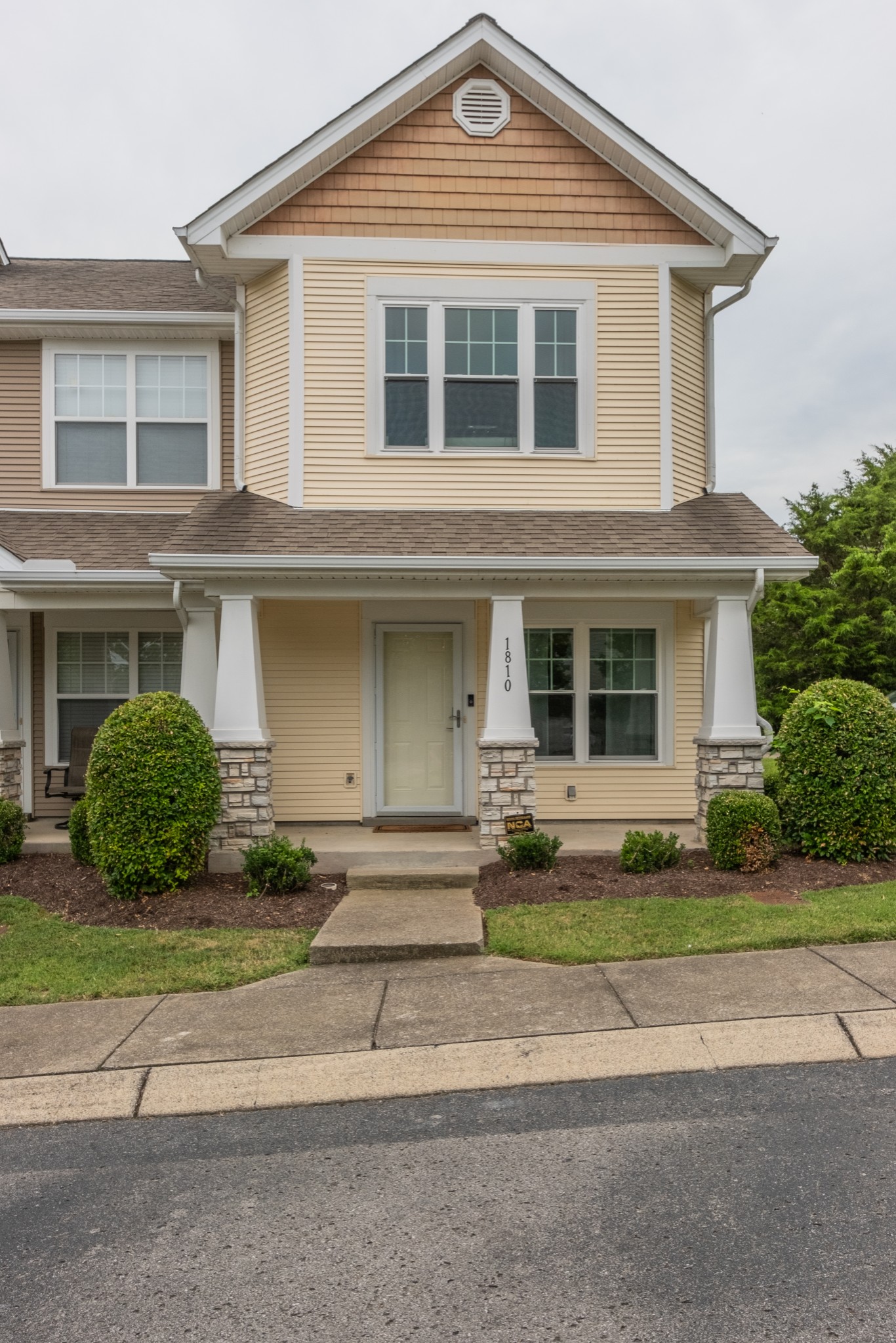 1810 Lincoya Bay Dr