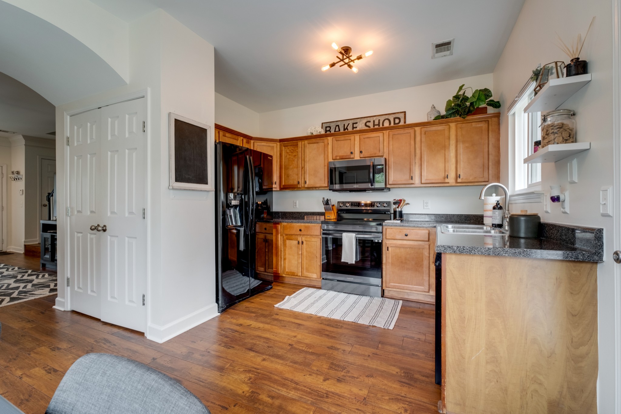 1810 Lincoya Bay Dr