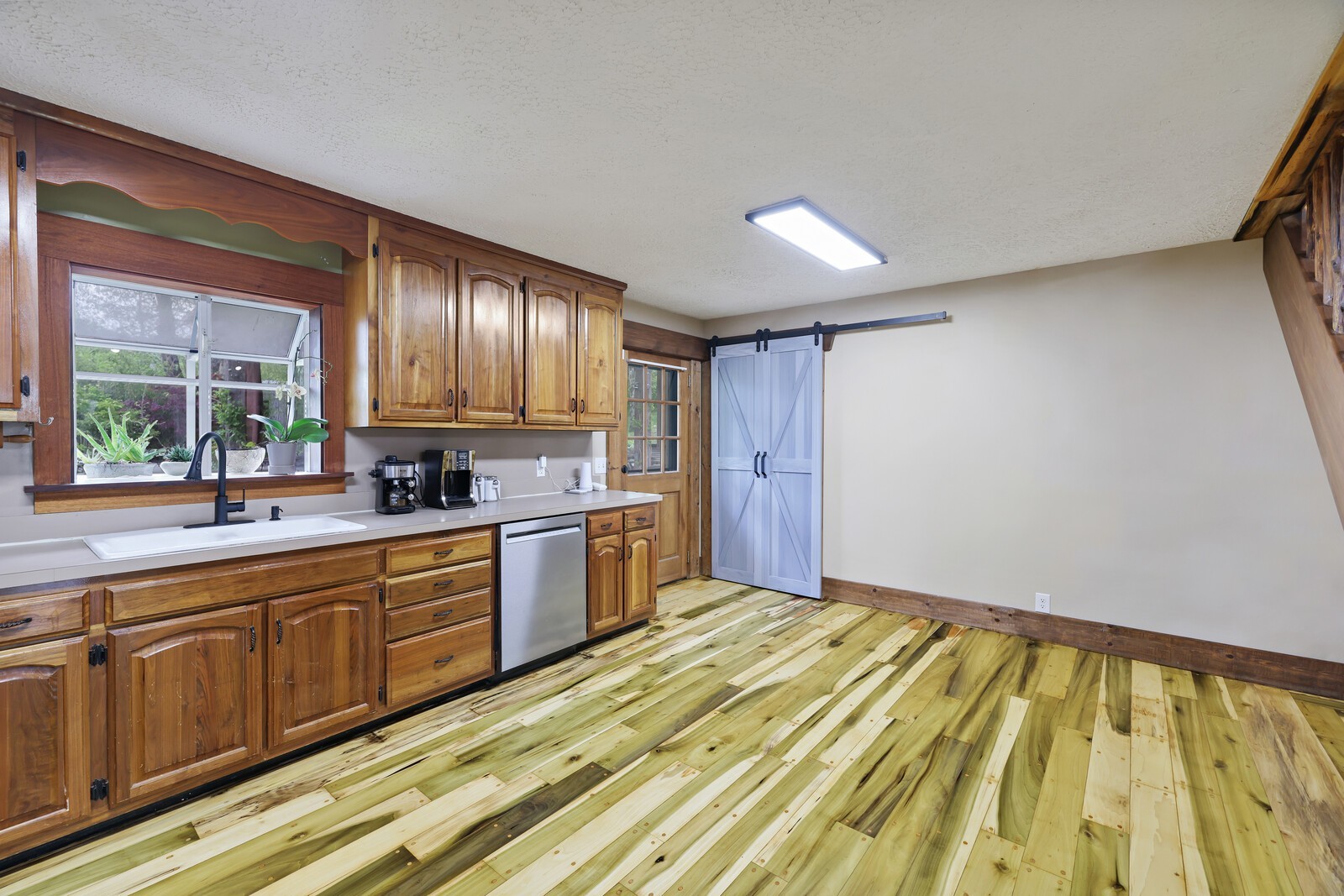 5700 Cane Ridge Rd