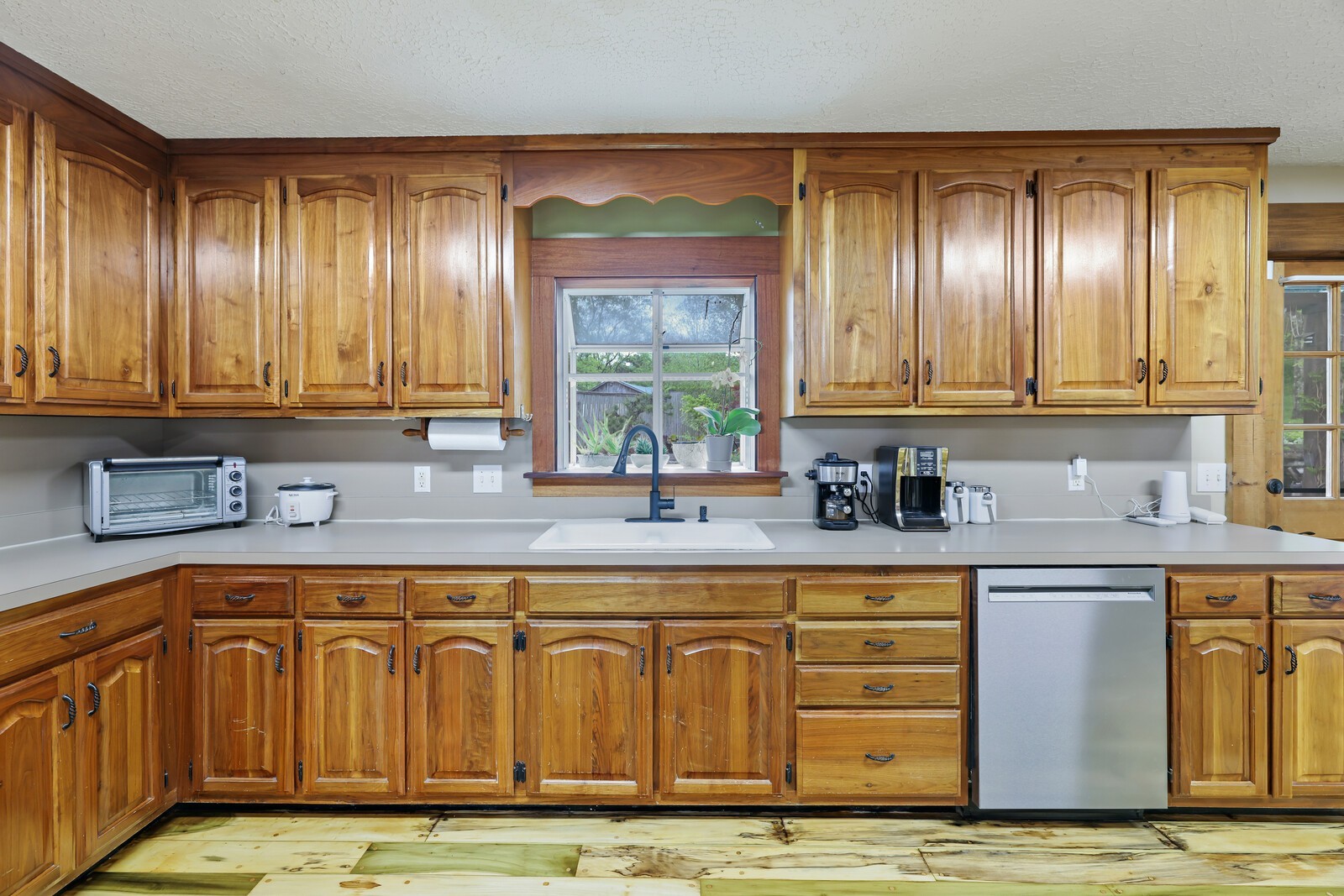 5700 Cane Ridge Rd