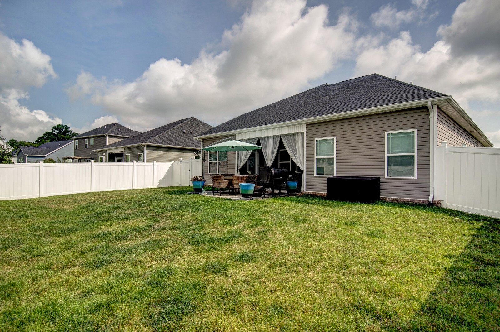 305 Turney Ln