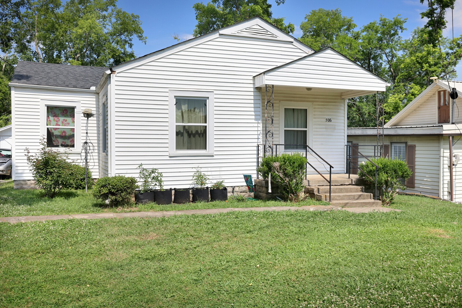 506 Highland Park