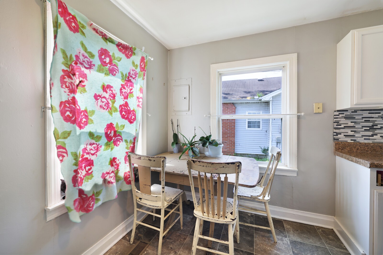 506 Highland Park