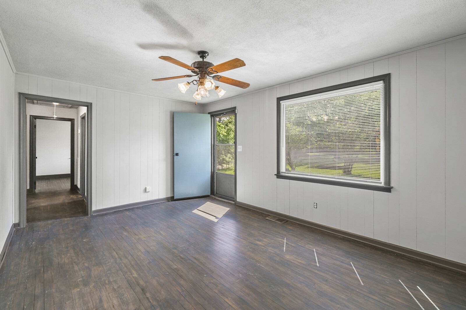 400 Bixler Ave