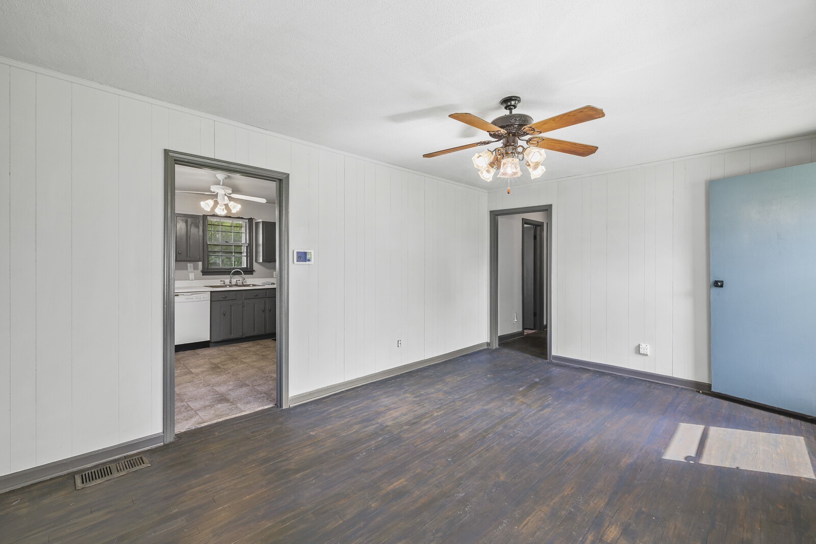 400 Bixler Ave