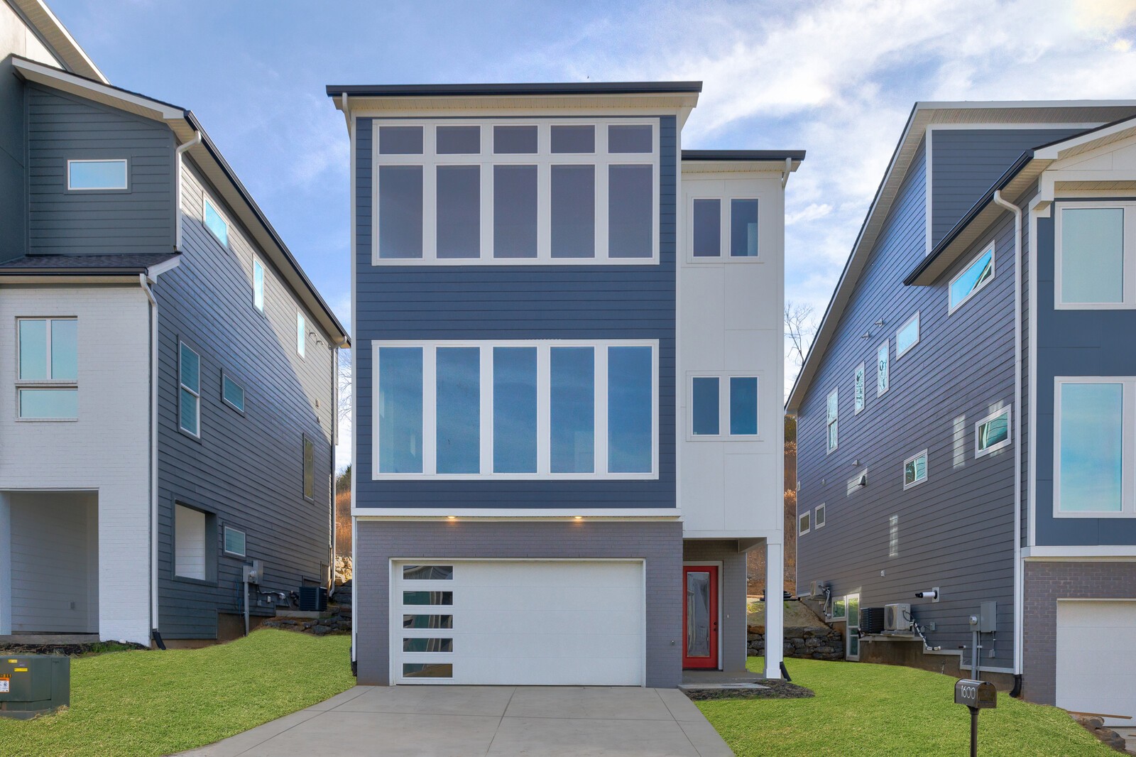 1600 Boxwood Dr