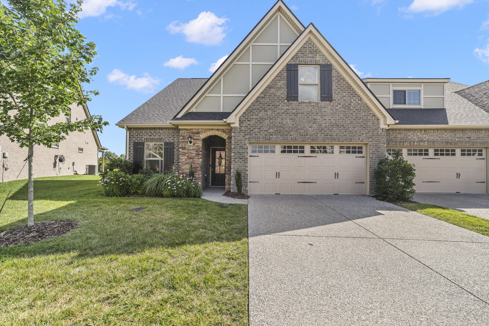 78 Grindstone Dr