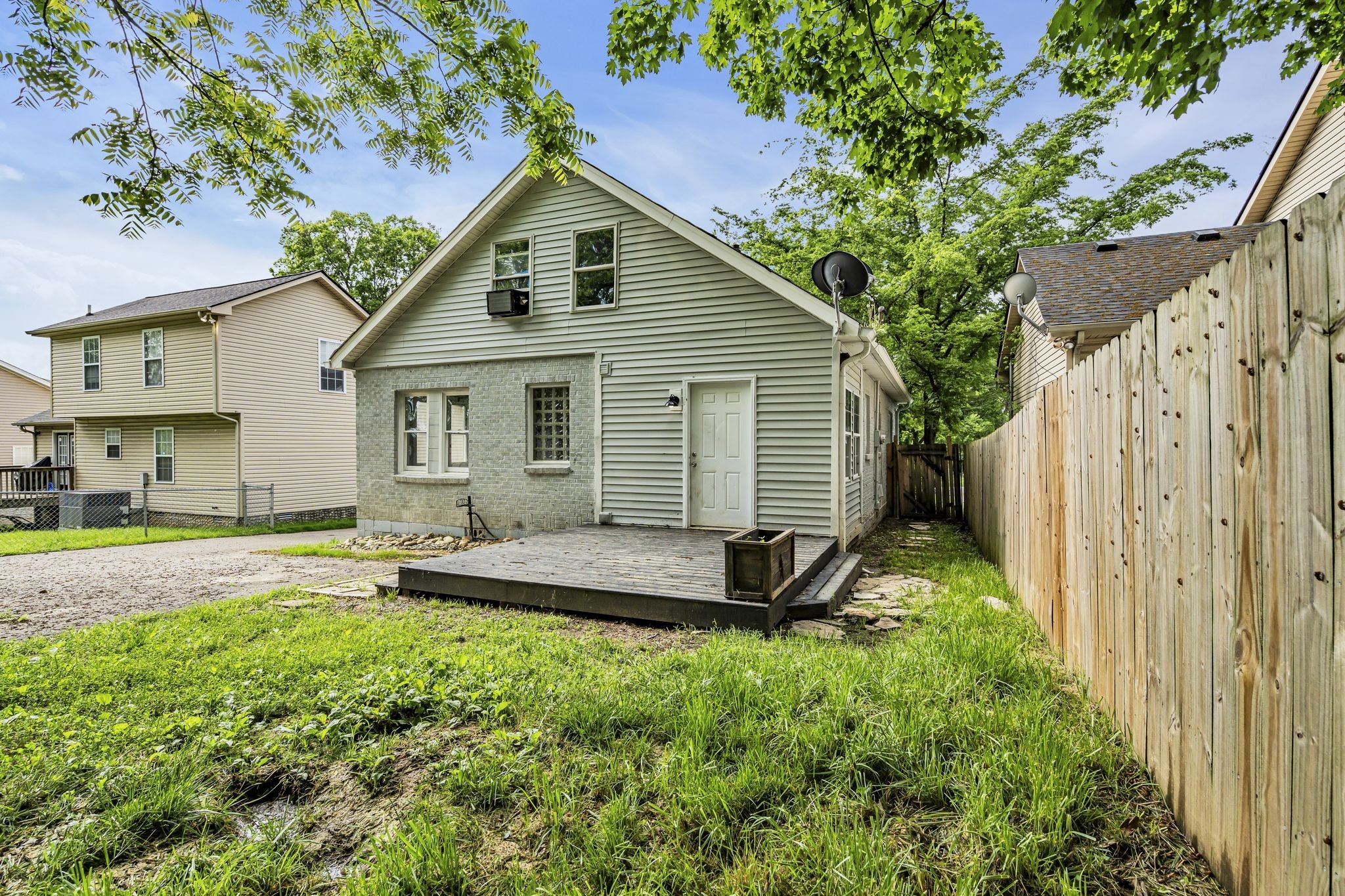 209 Garner Ave