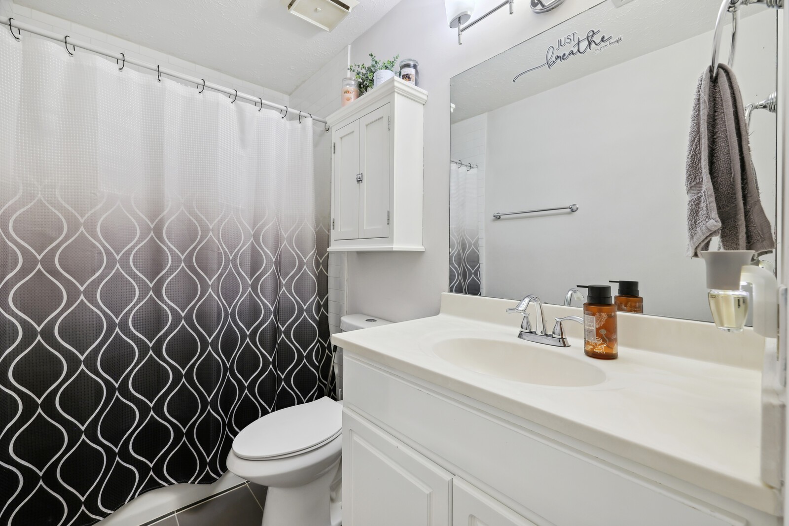 119 Highland Villa Dr