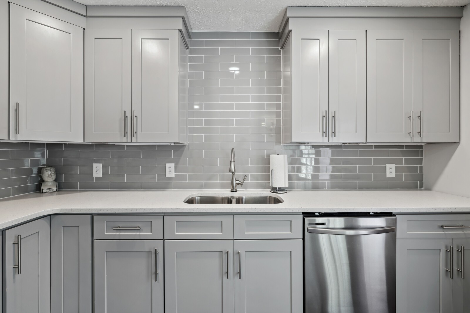 119 Highland Villa Dr