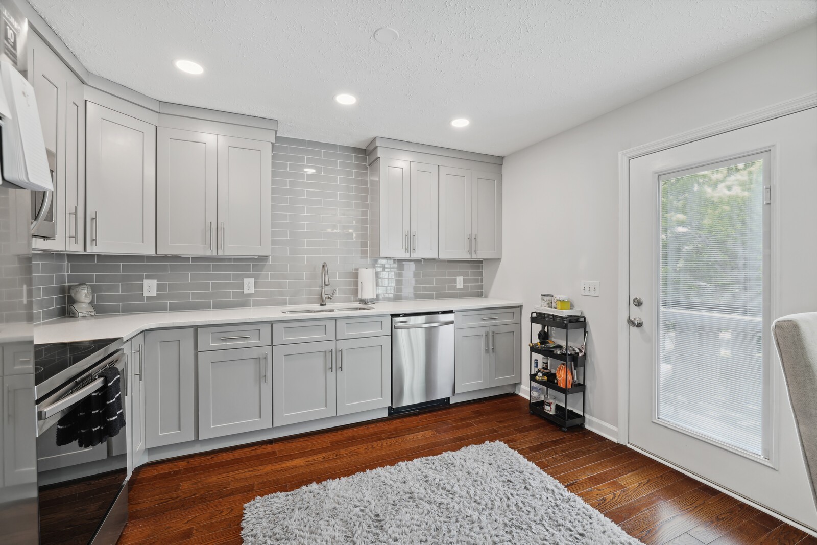 119 Highland Villa Dr