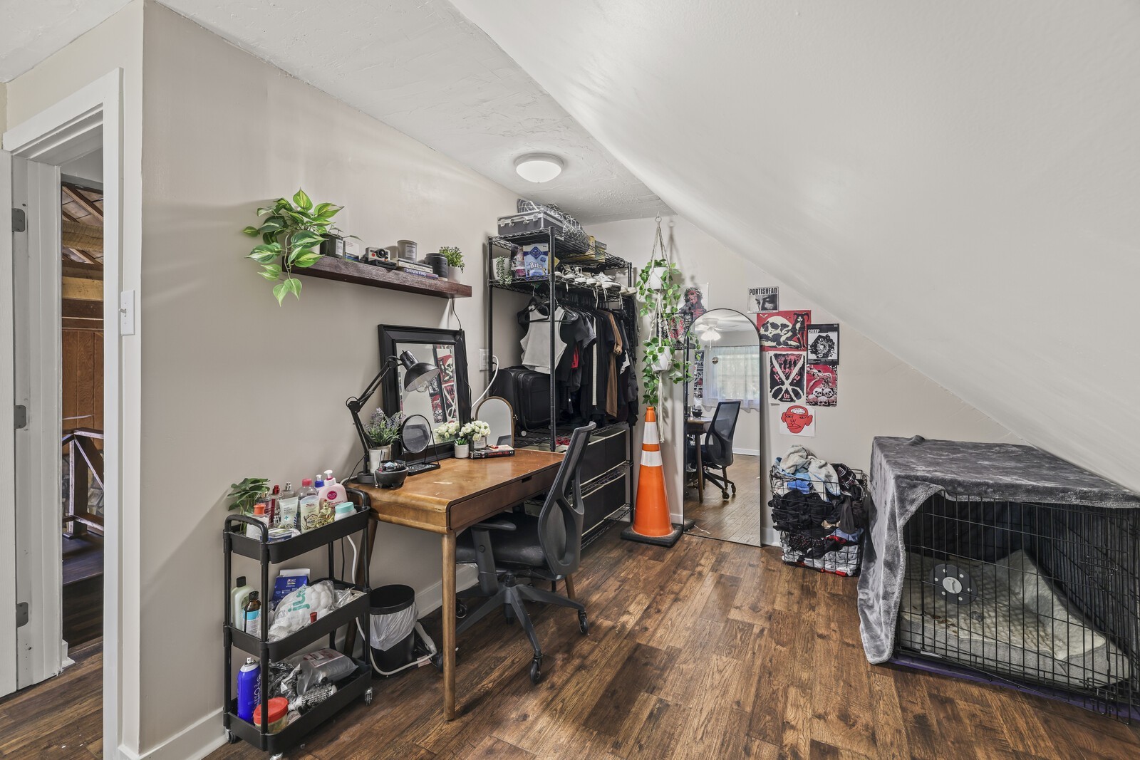 1710 Saxony Ct