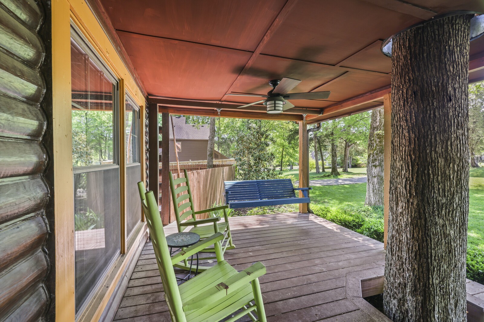 1710 Saxony Ct