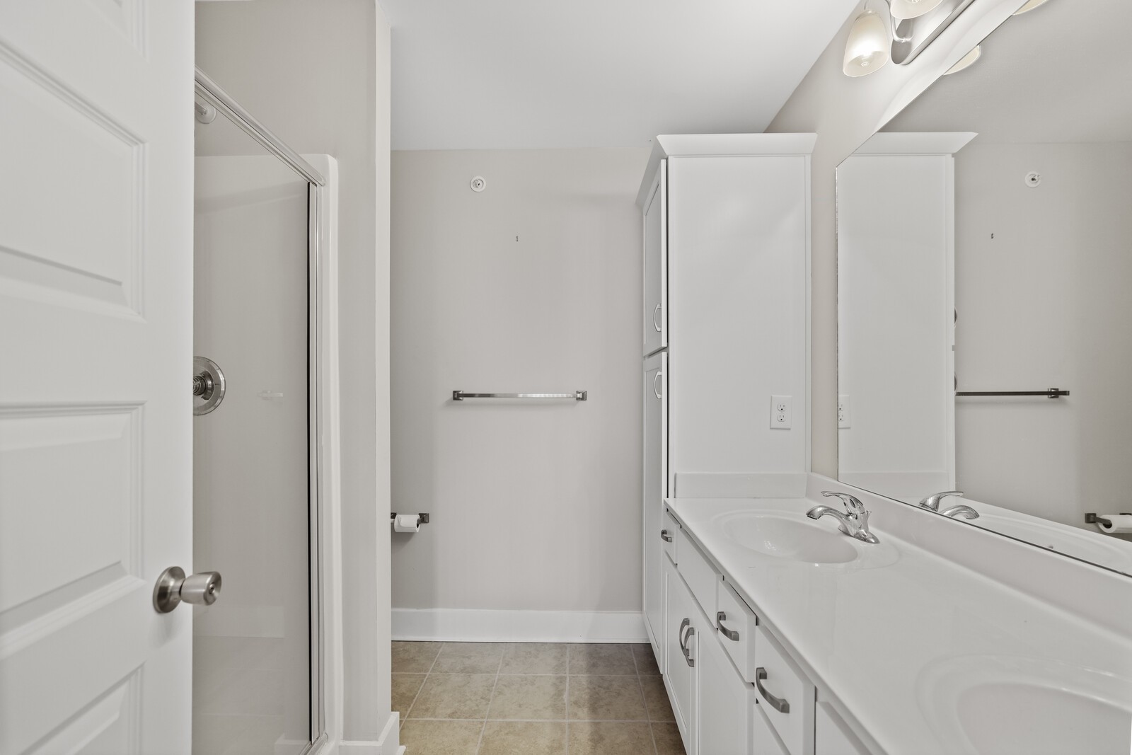 3015 Bellflower Cir
