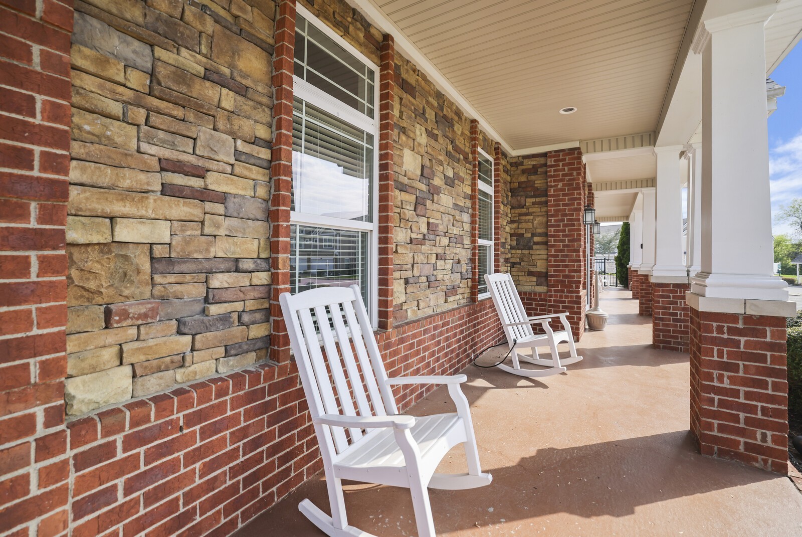 3015 Bellflower Cir