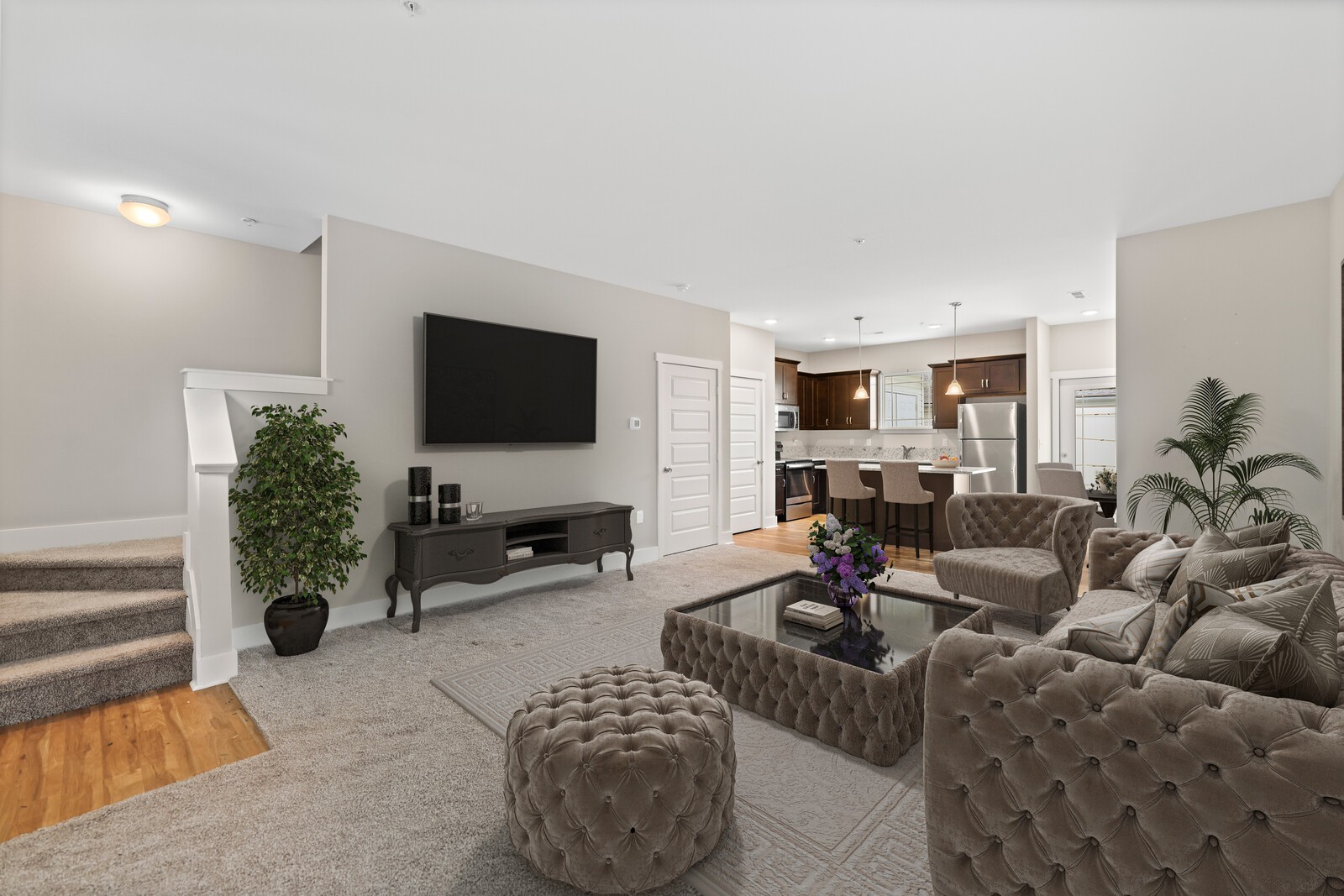 3015 Bellflower Cir
