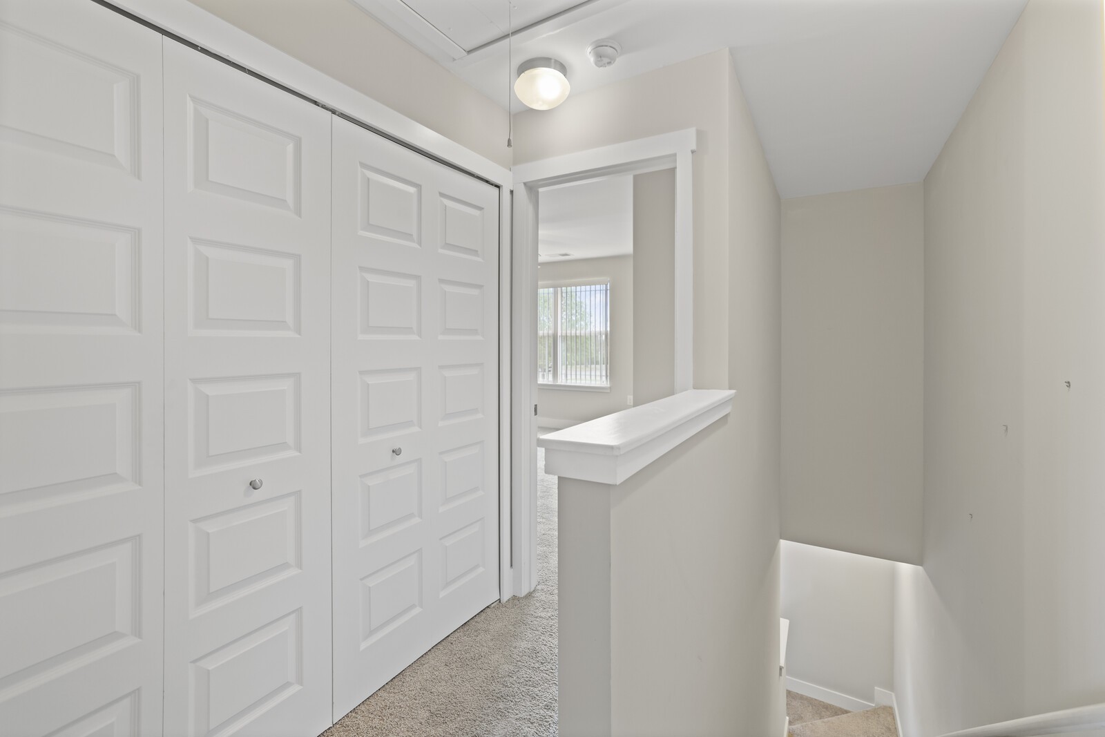 3015 Bellflower Cir