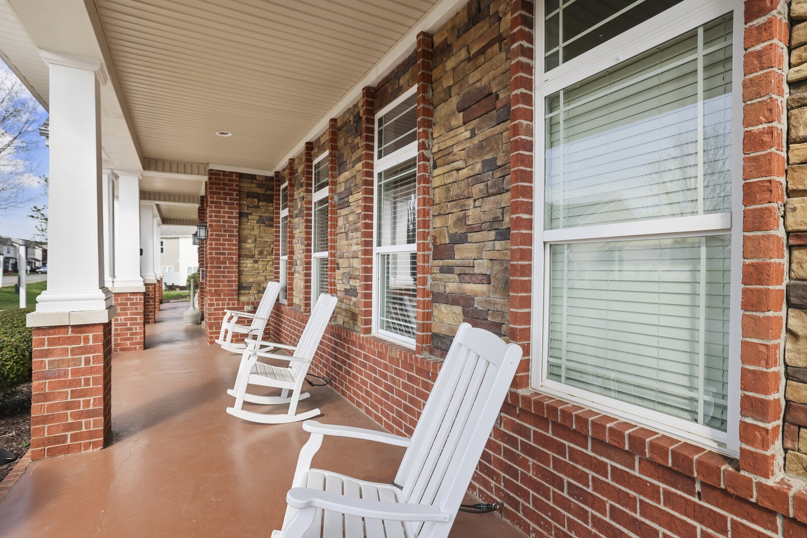 3015 Bellflower Cir