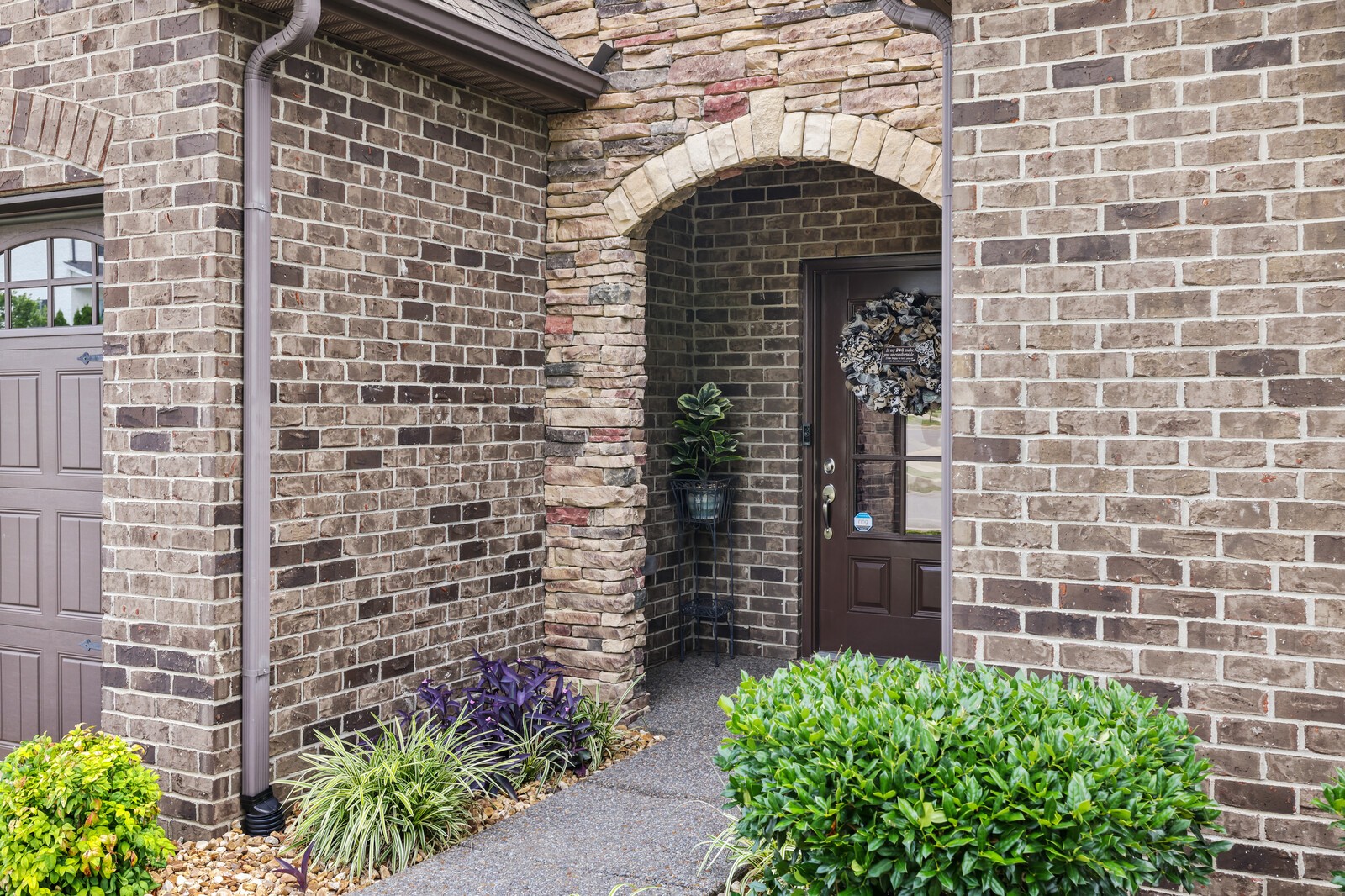 140 Gulfstream Dr