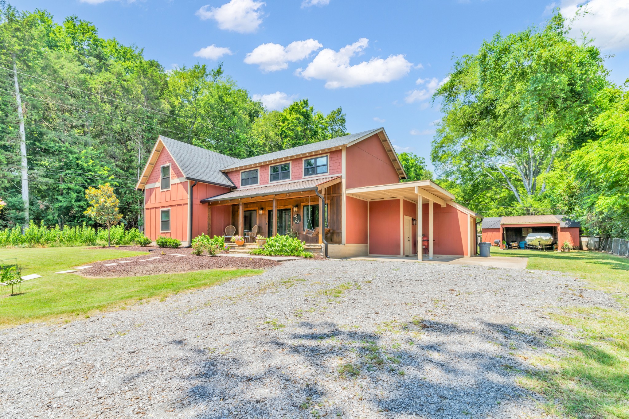 8815 Saundersville Rd