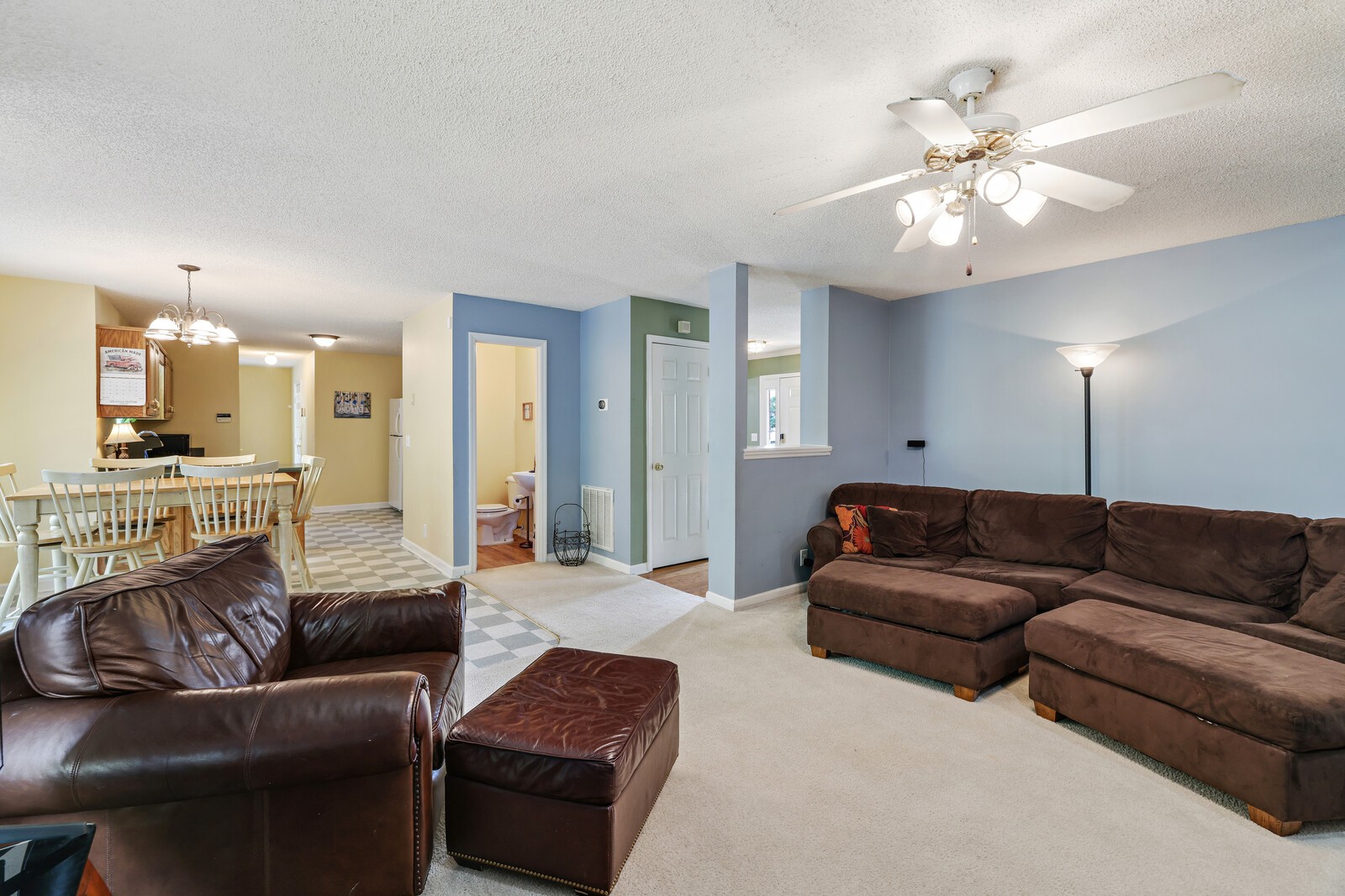 3023 Overhill Ct