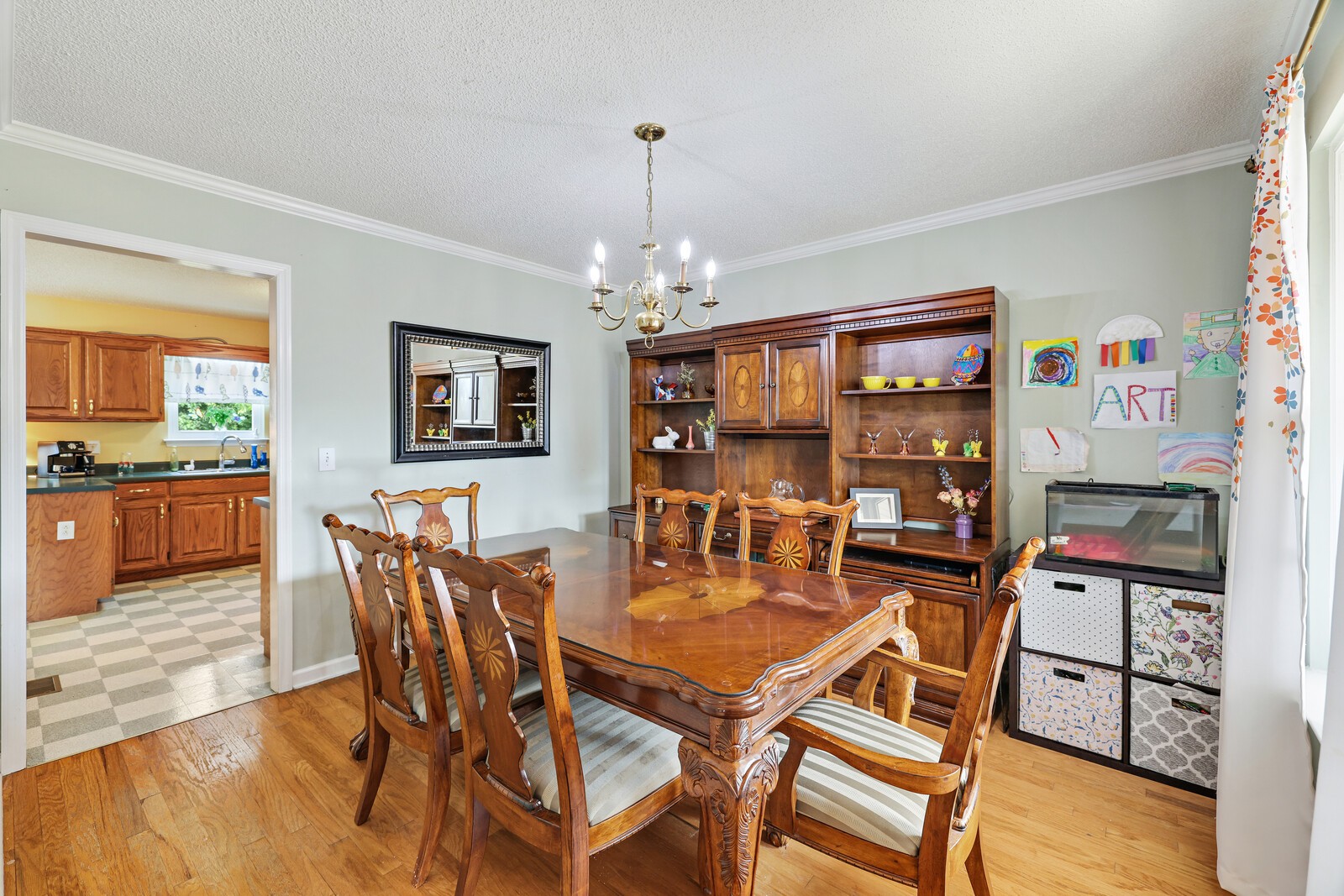 3023 Overhill Ct
