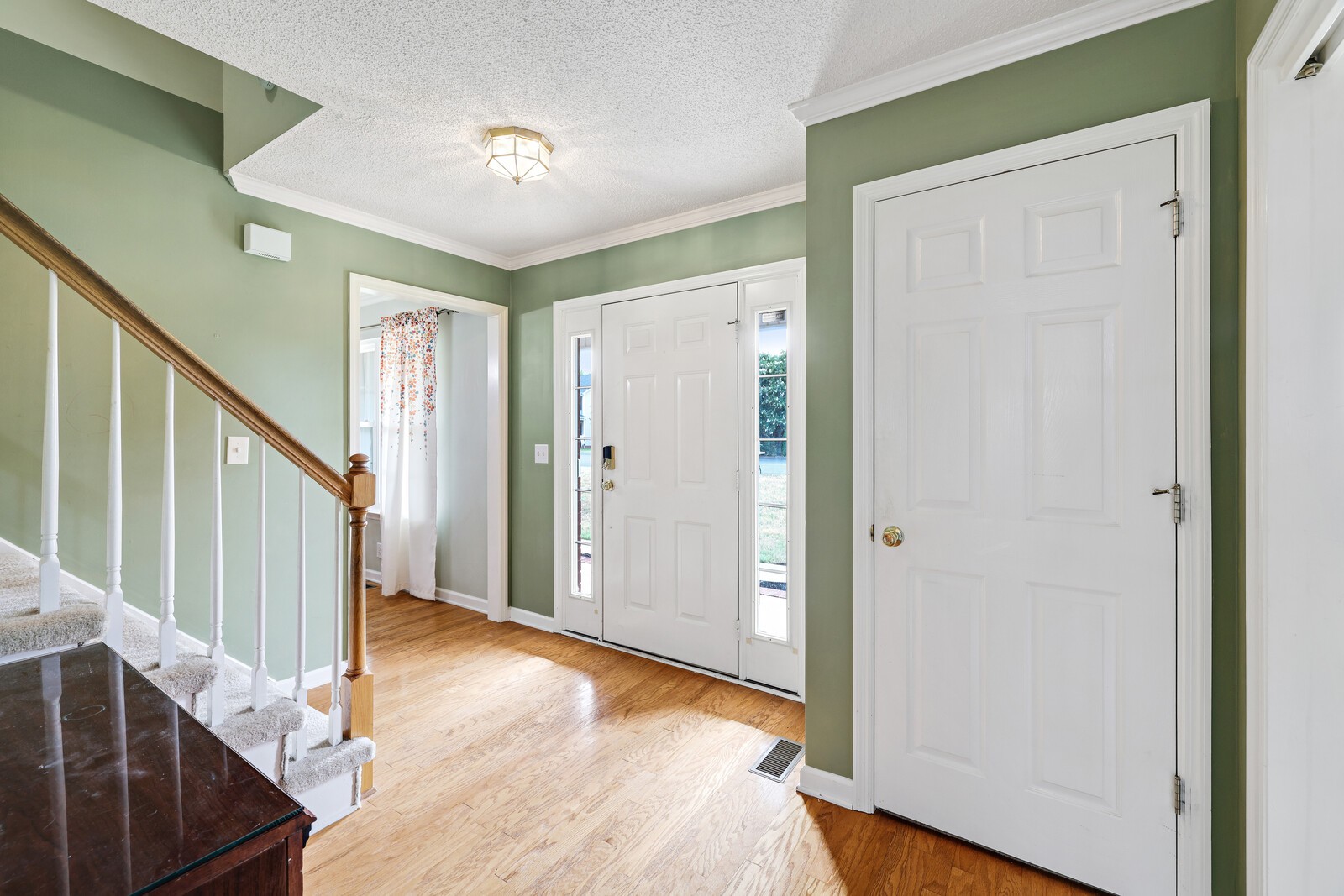 3023 Overhill Ct